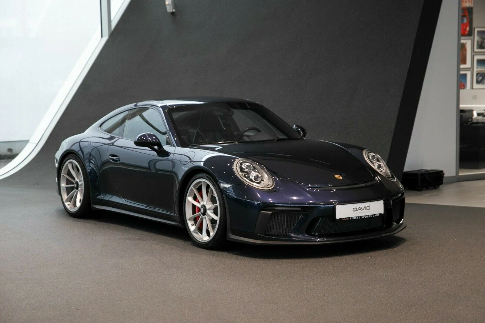 2018 Porsche 911 GT3 Touring  in Dark Sapphire Metallic