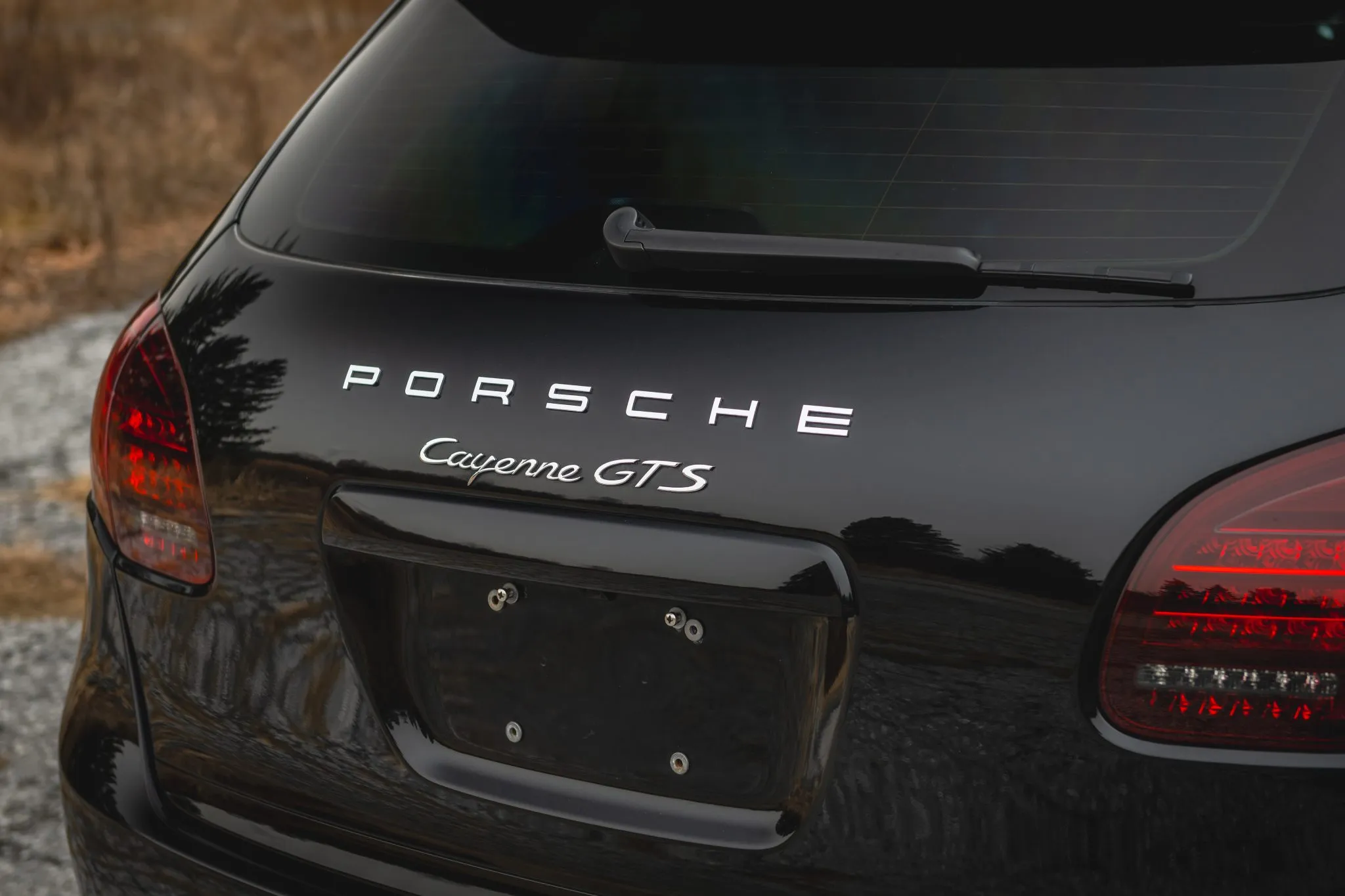 2014 Porsche Cayenne GTS in Jet Black Metallic
