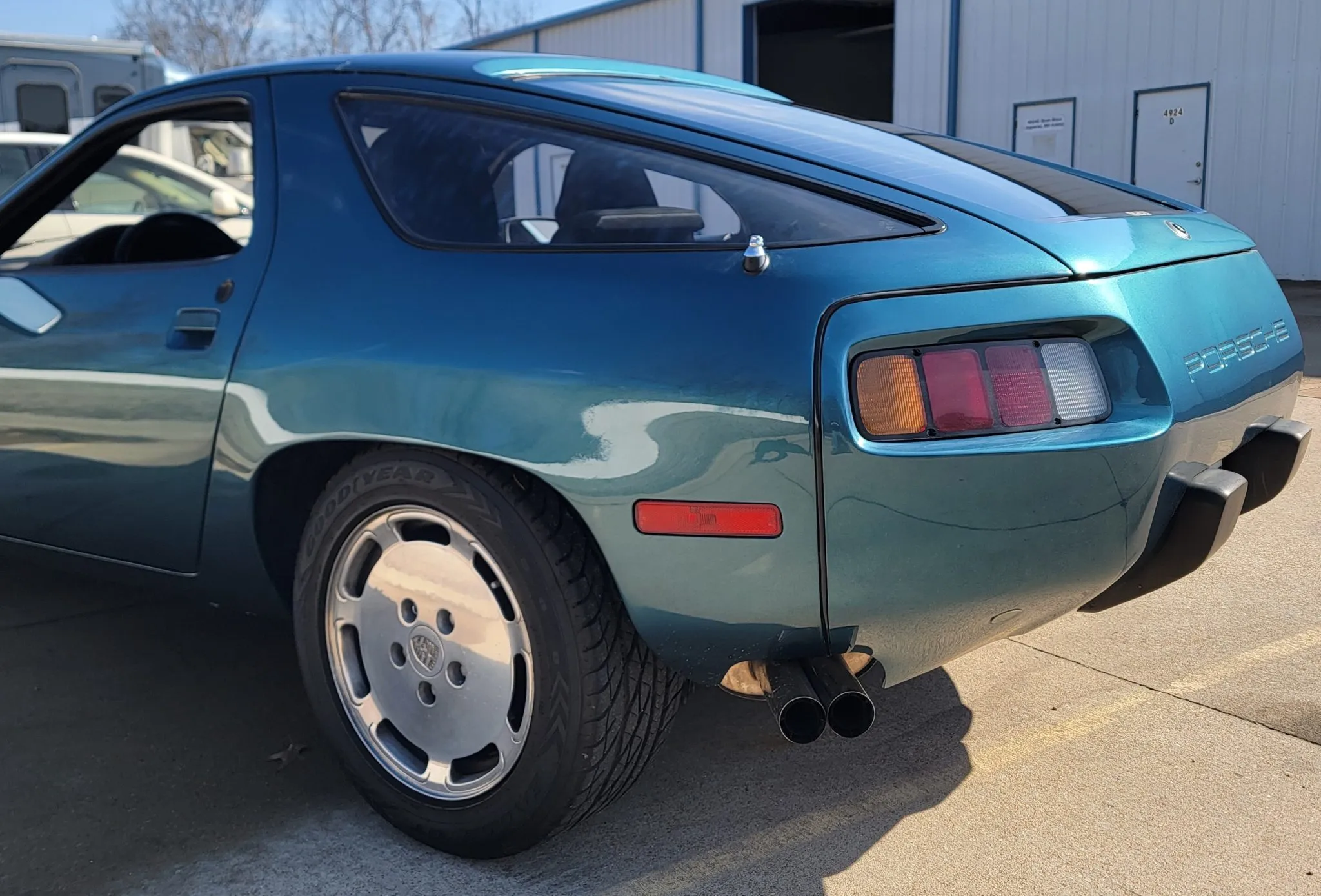 1980 Porsche 928 5-Speed in Petrol Blue Metallic