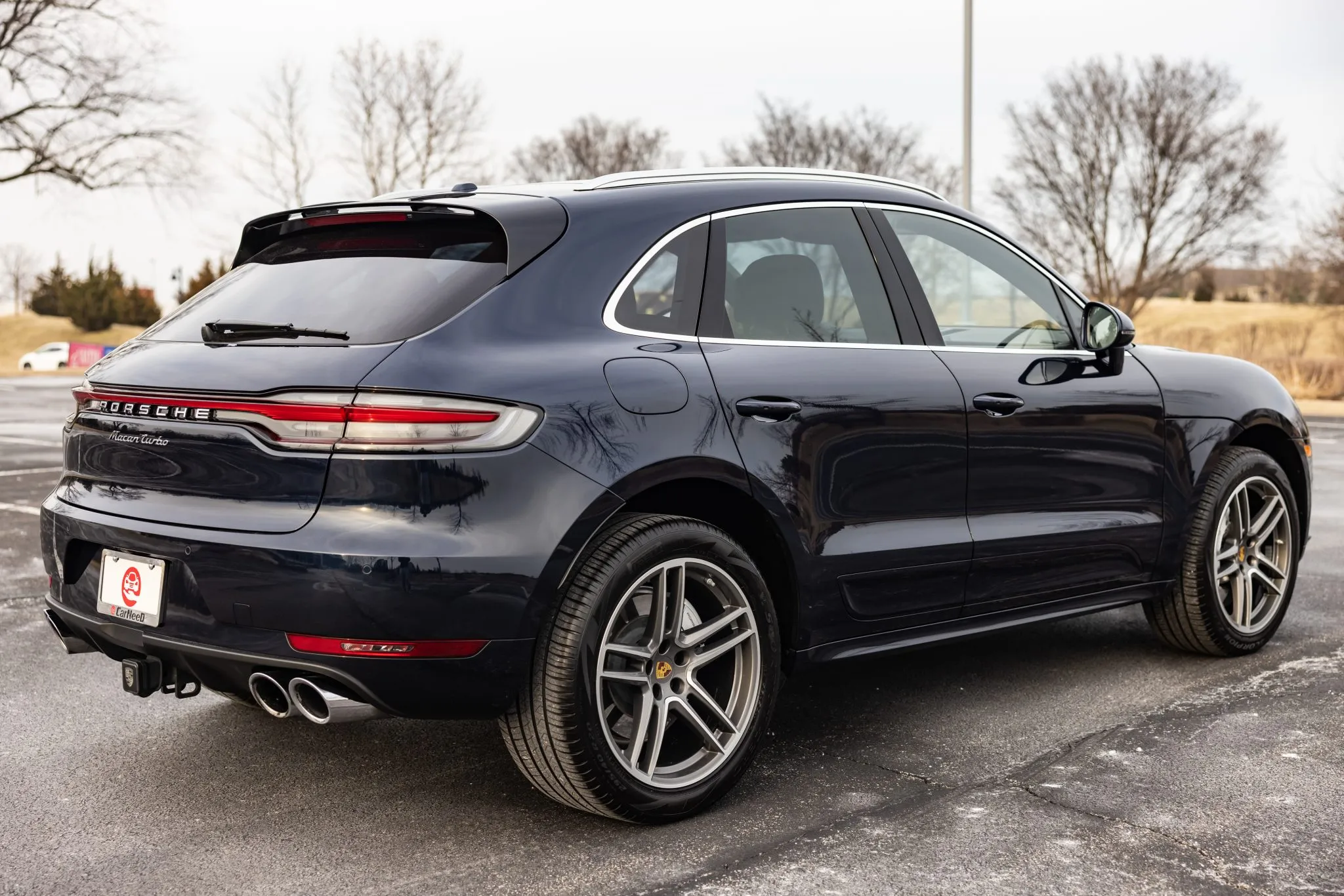 2020 Porsche Macan Turbo in Night Blue Metallic