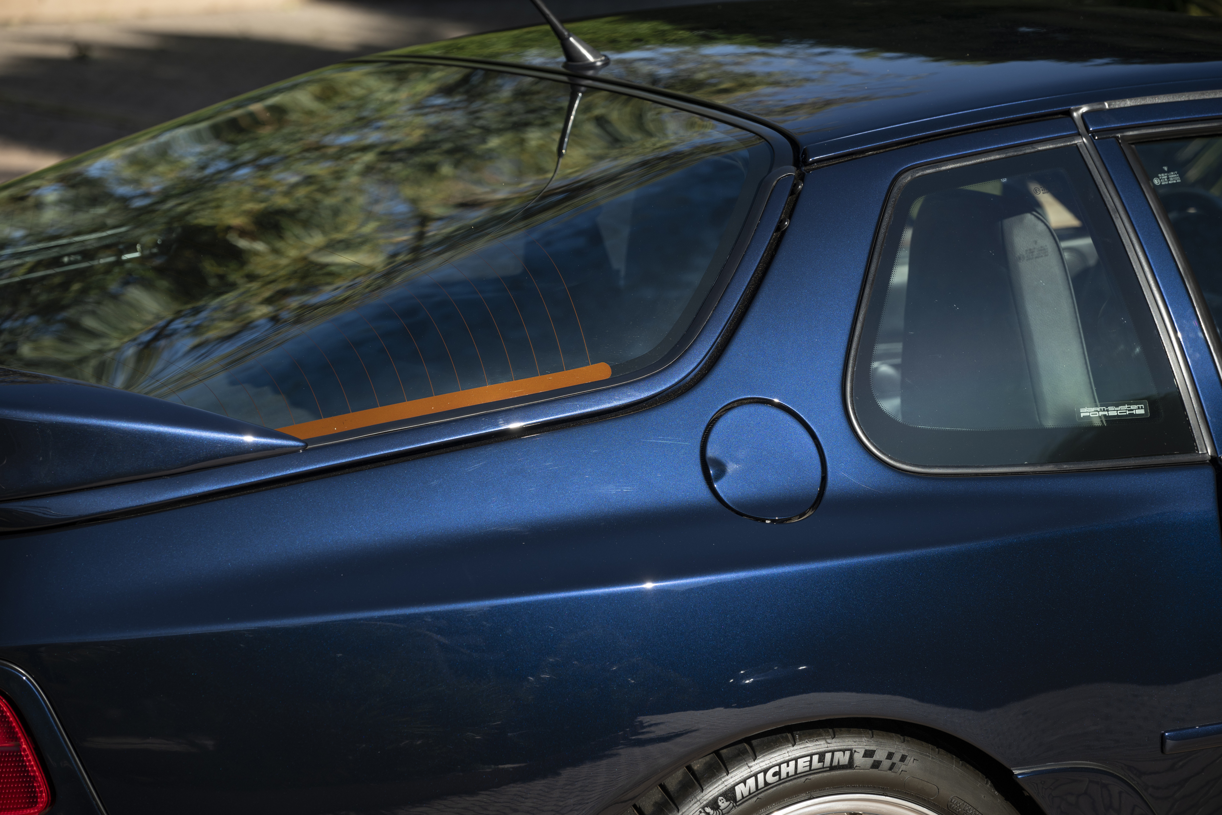 1994 Porsche 968 Turbo S in Midnight Blue Metallic