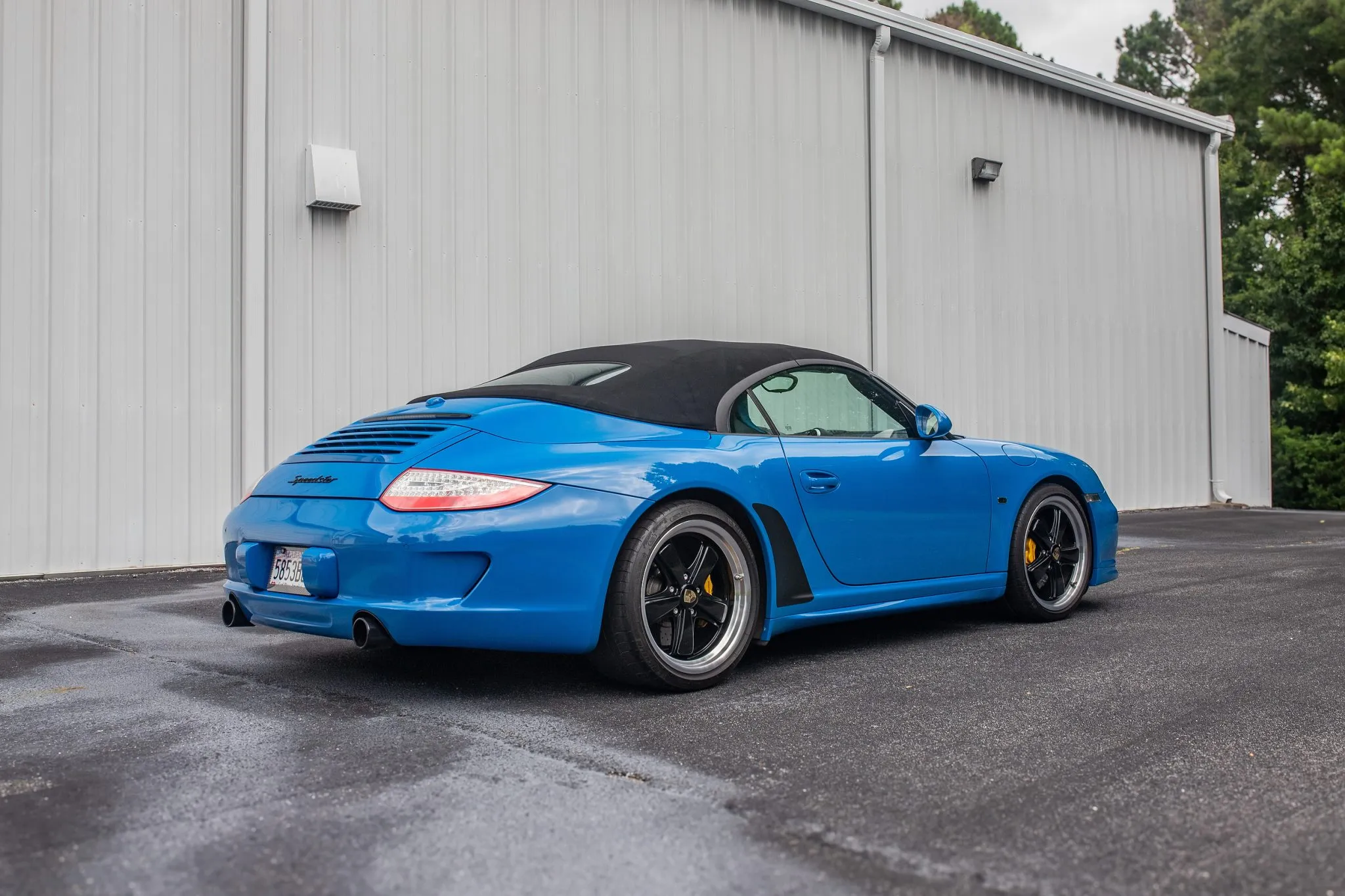 2011 Porsche 911 in Speedster Blue