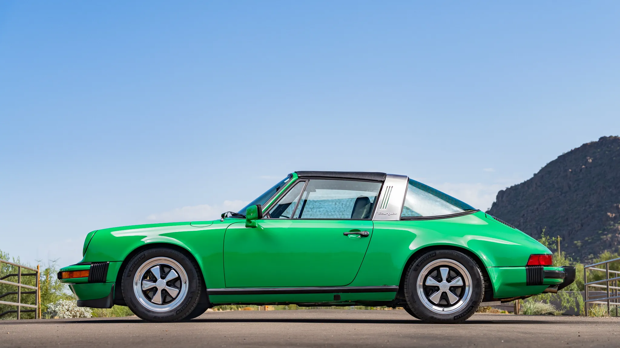 1978 Porsche 911SC Targa Twin-Plug 3.4L in Fern Green