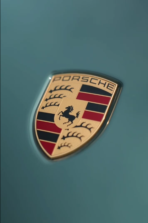 2024 Porsche 911 Carrera 4 GTS in Mystic Stone Metallic
