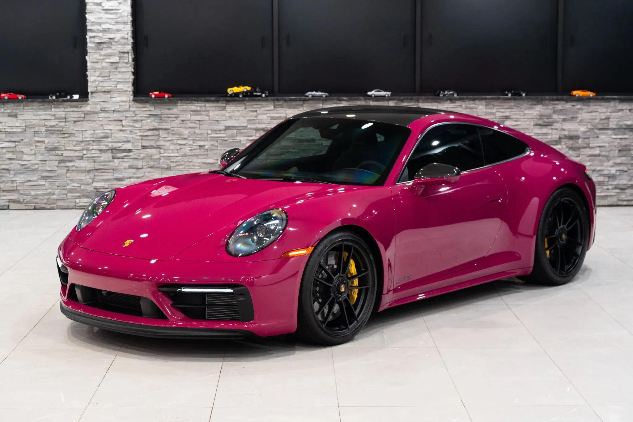 2022 Porsche 911 Carrera GTS Coupe Lightweight in Ruby Star