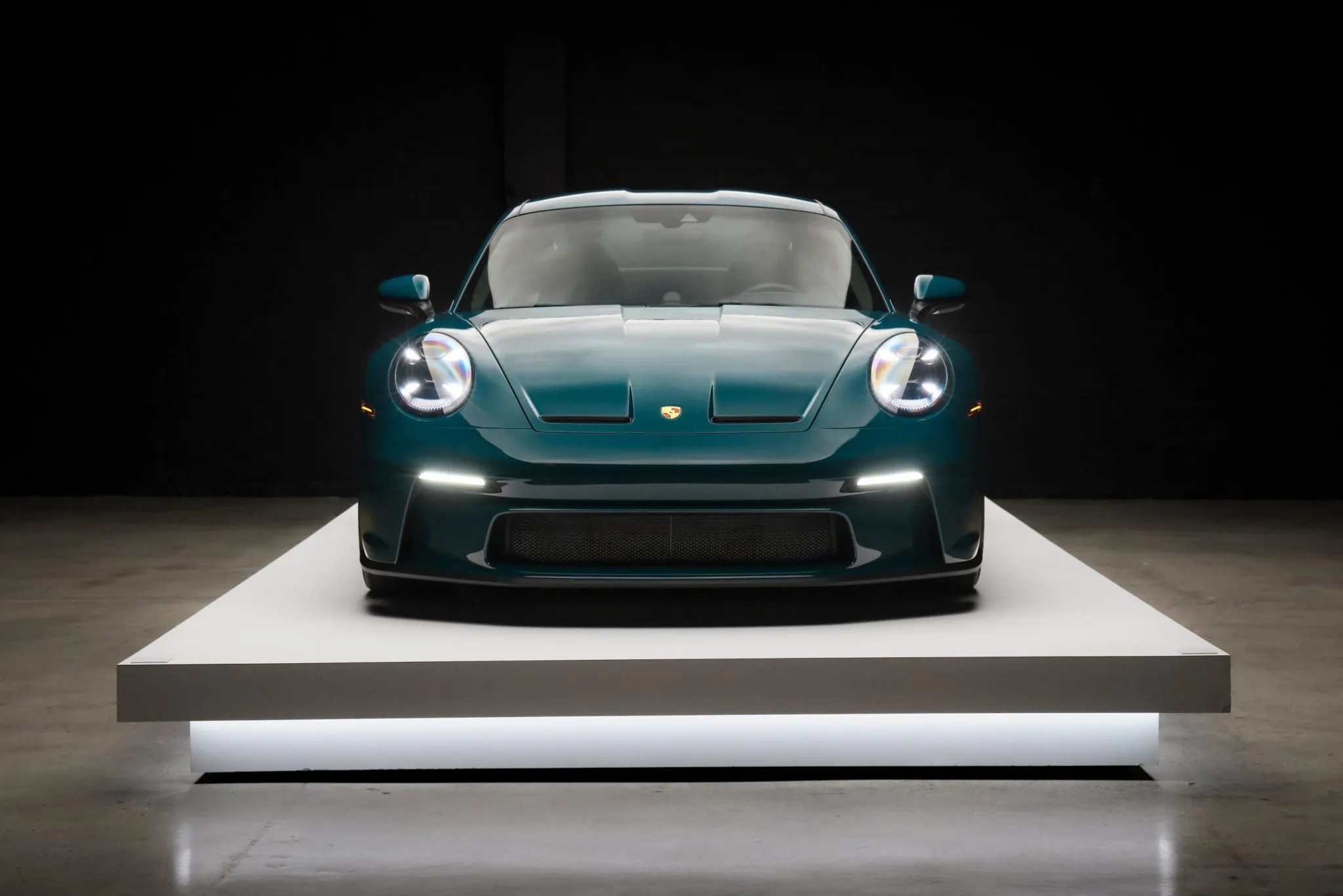 2024 Porsche 911 S/T in Fjord Green