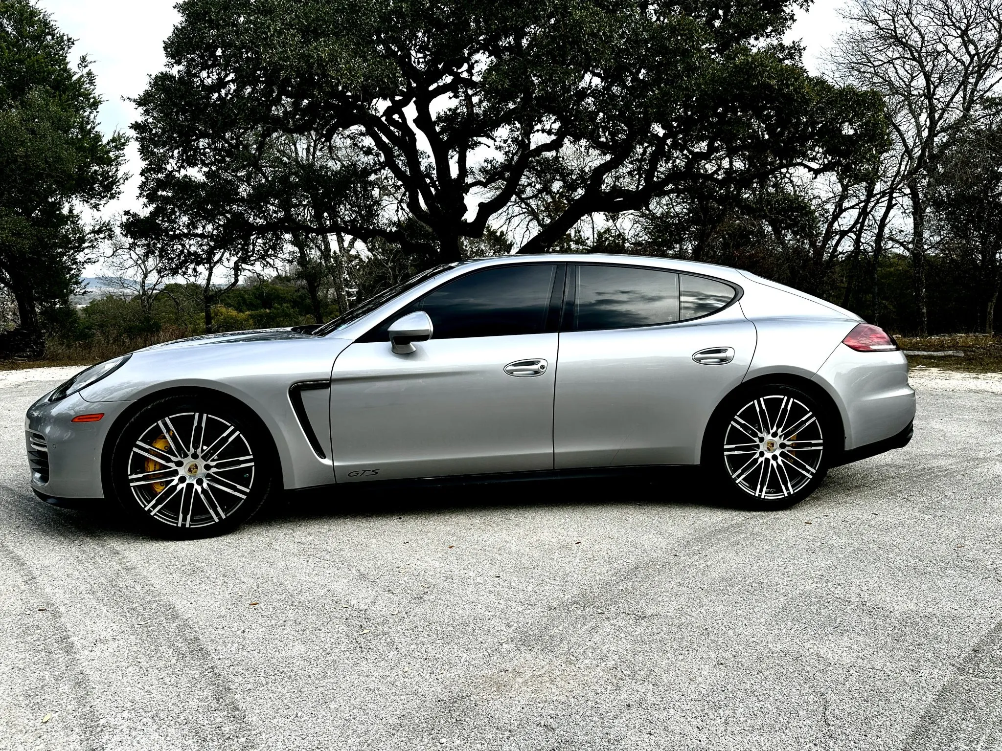 2016 Porsche Panamera GTS in GT Silver Metallic