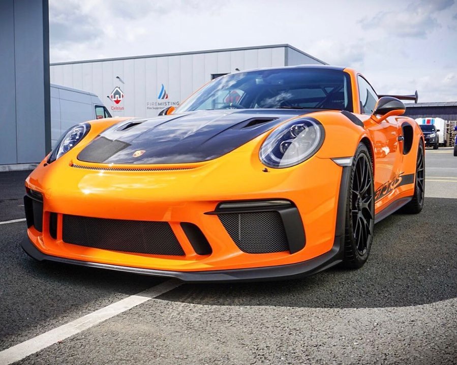 2019 Porsche 911 GT3 RS in Pure Orange