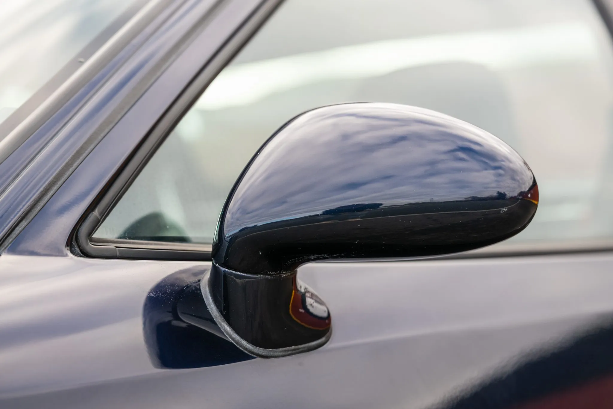 1992 Porsche 968 Coupe in Midnight Blue Metallic