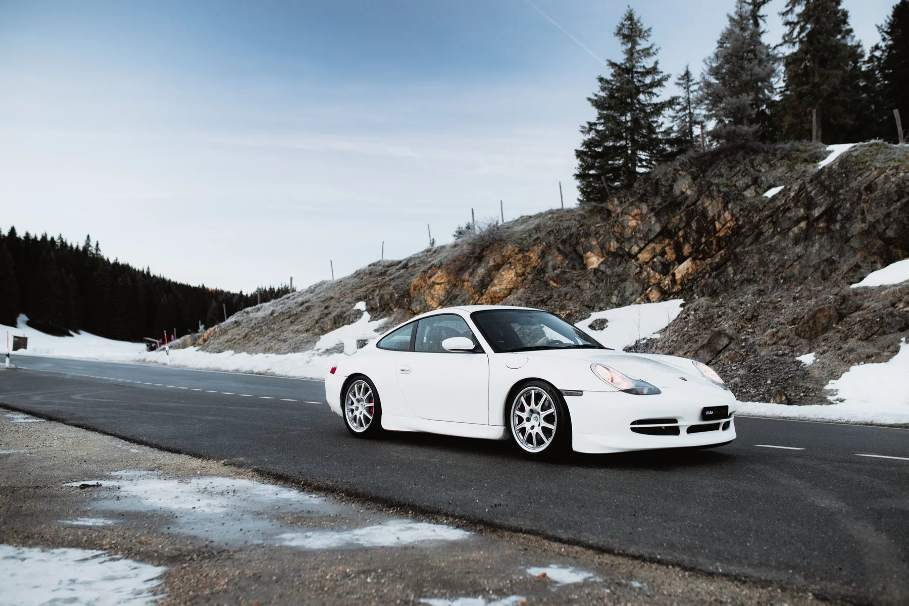 2000 Porsche 911 GT3 Clubsport in Biarritz White