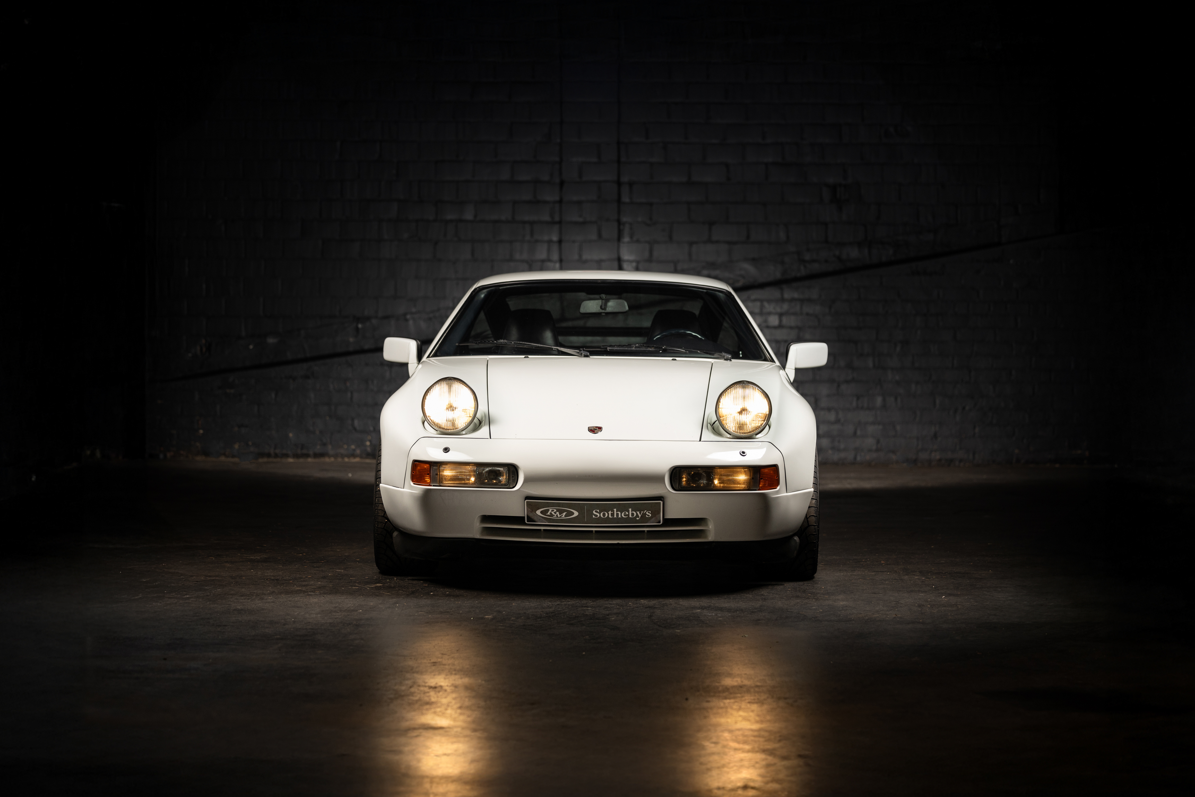 1987 Porsche 928 S4 Club Sport 'Prototype' in Grand Prix White