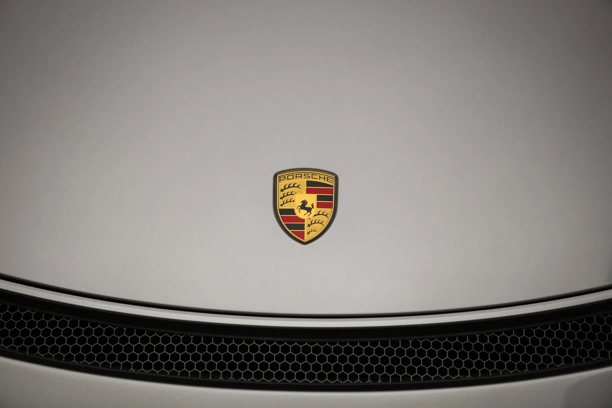 2021 Porsche 718 Cayman GT4 in GT Silver Metallic