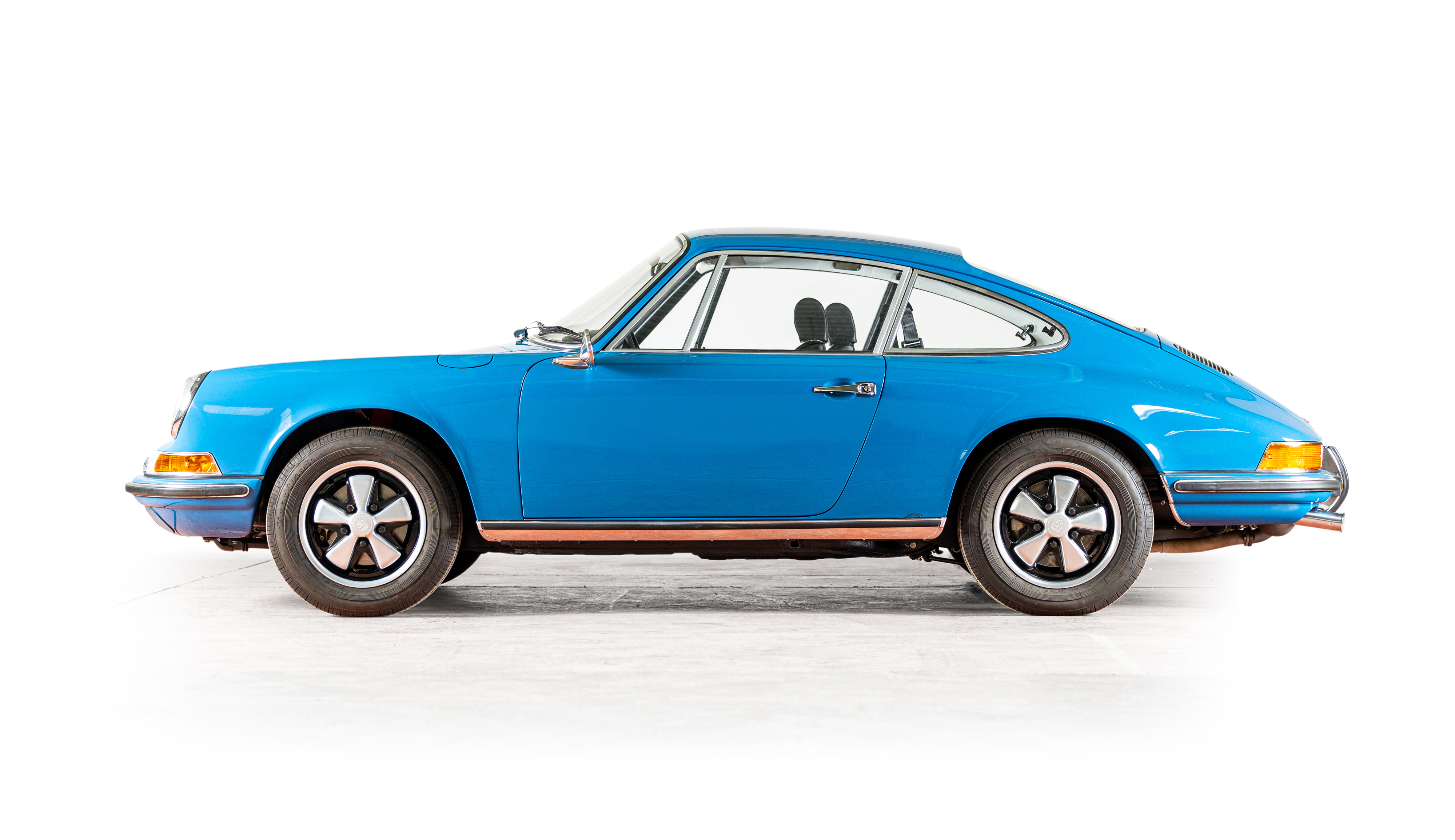 1969 Porsche 911 S Coupé in Royal Blue
