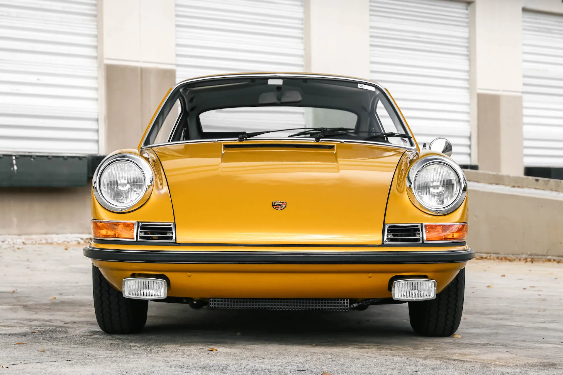 1971 Porsche 911E Coupe in Gold Metallic