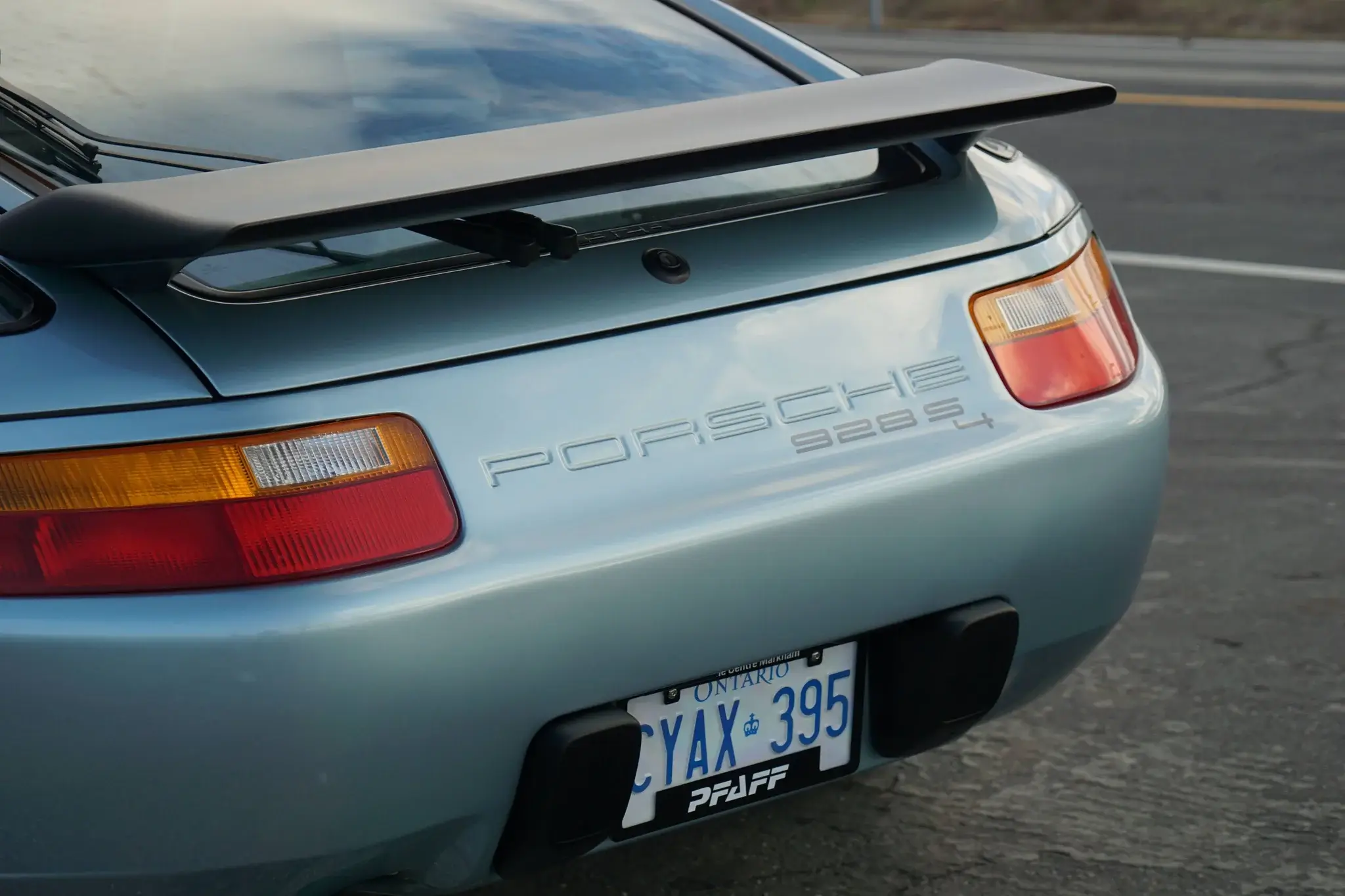 1987 Porsche 928 S4 in Lagoon Green Metallic