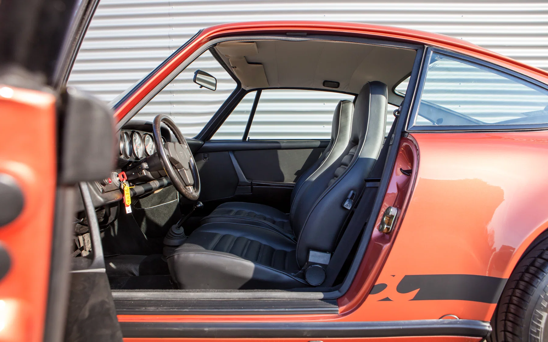 1974 Porsche 911 Carrera 2,7 in Salmon Metallic