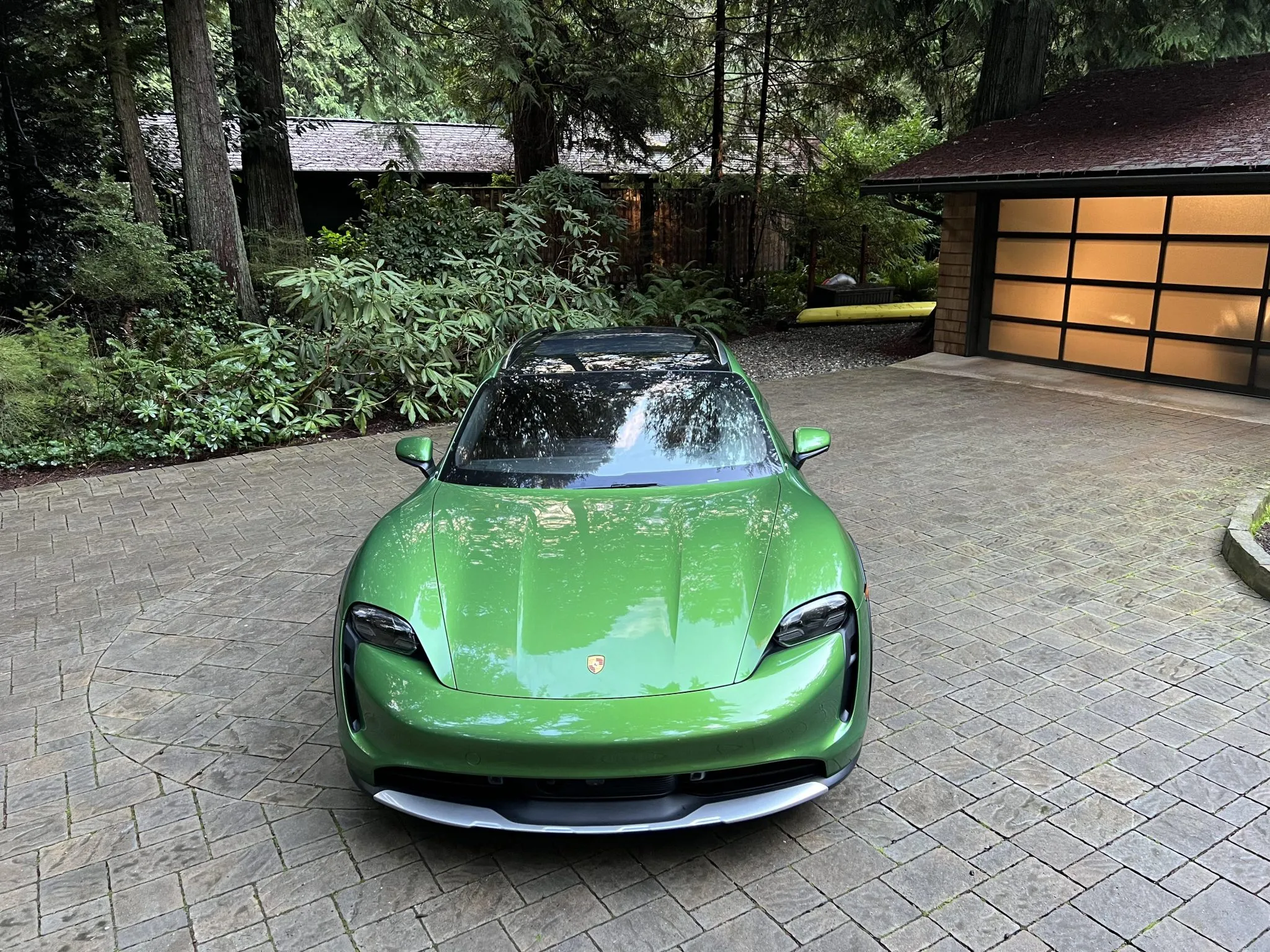 2023 Porsche Taycan 4S Cross Turismo in Mamba Green Metallic
