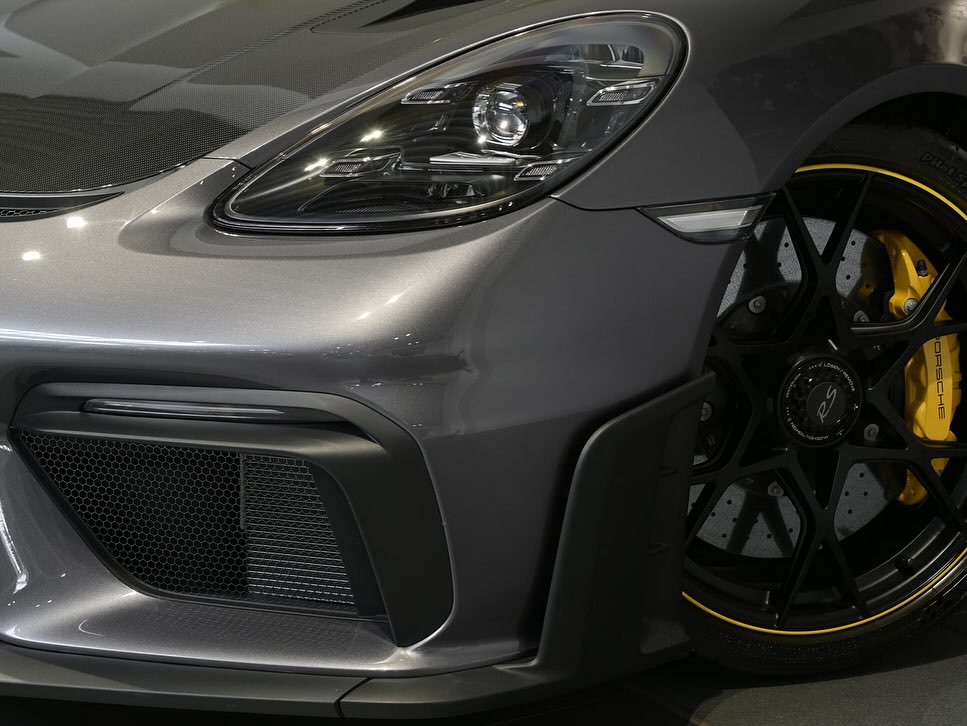 2024 Porsche 718 Cayman GT4 RS in Parliament Grey Metallic