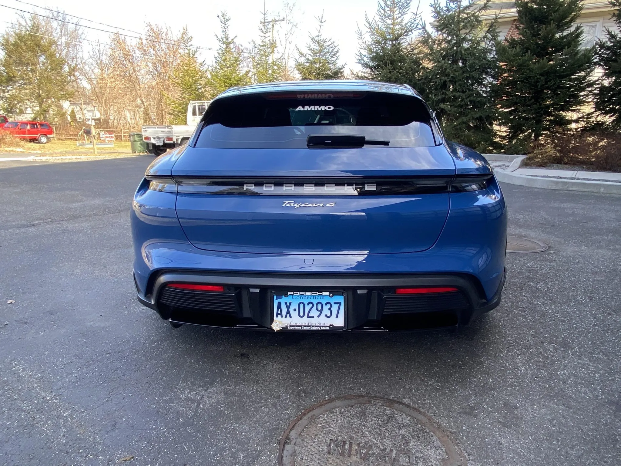 2022 Porsche Taycan 4 Cross Turismo in Neptune Blue