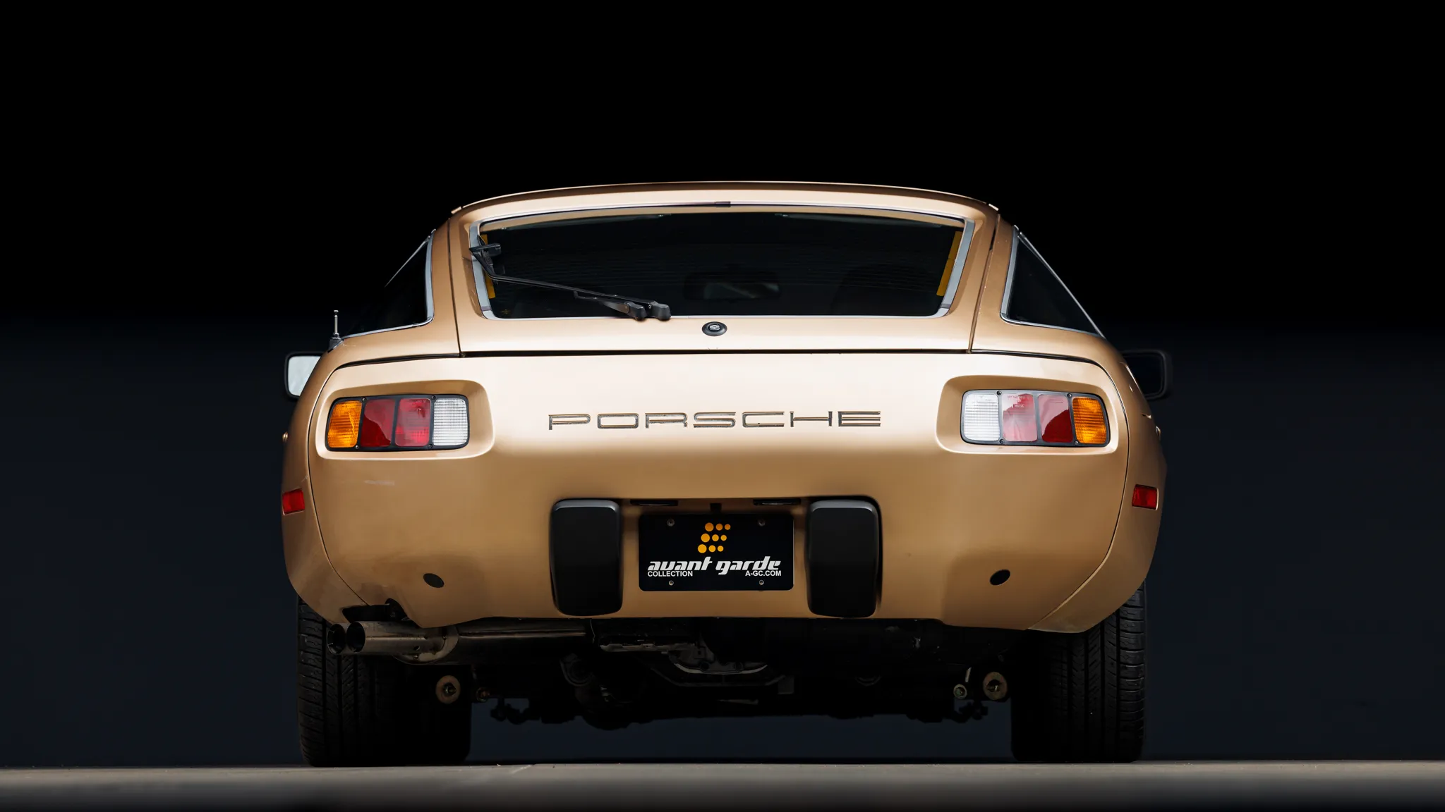 1980 Porsche 928 in Opal Metallic