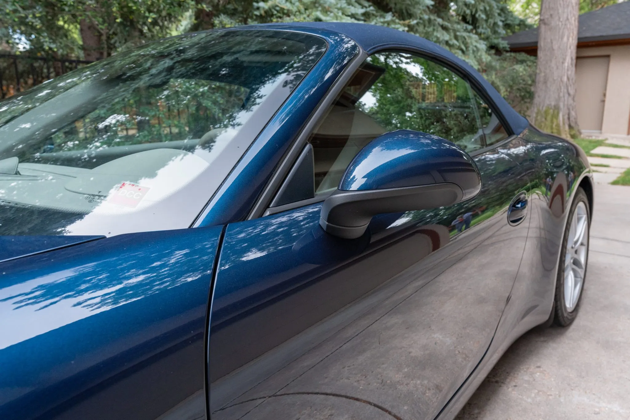2013 Porsche 911 Carrera Cabriolet in Dark Blue Metallic