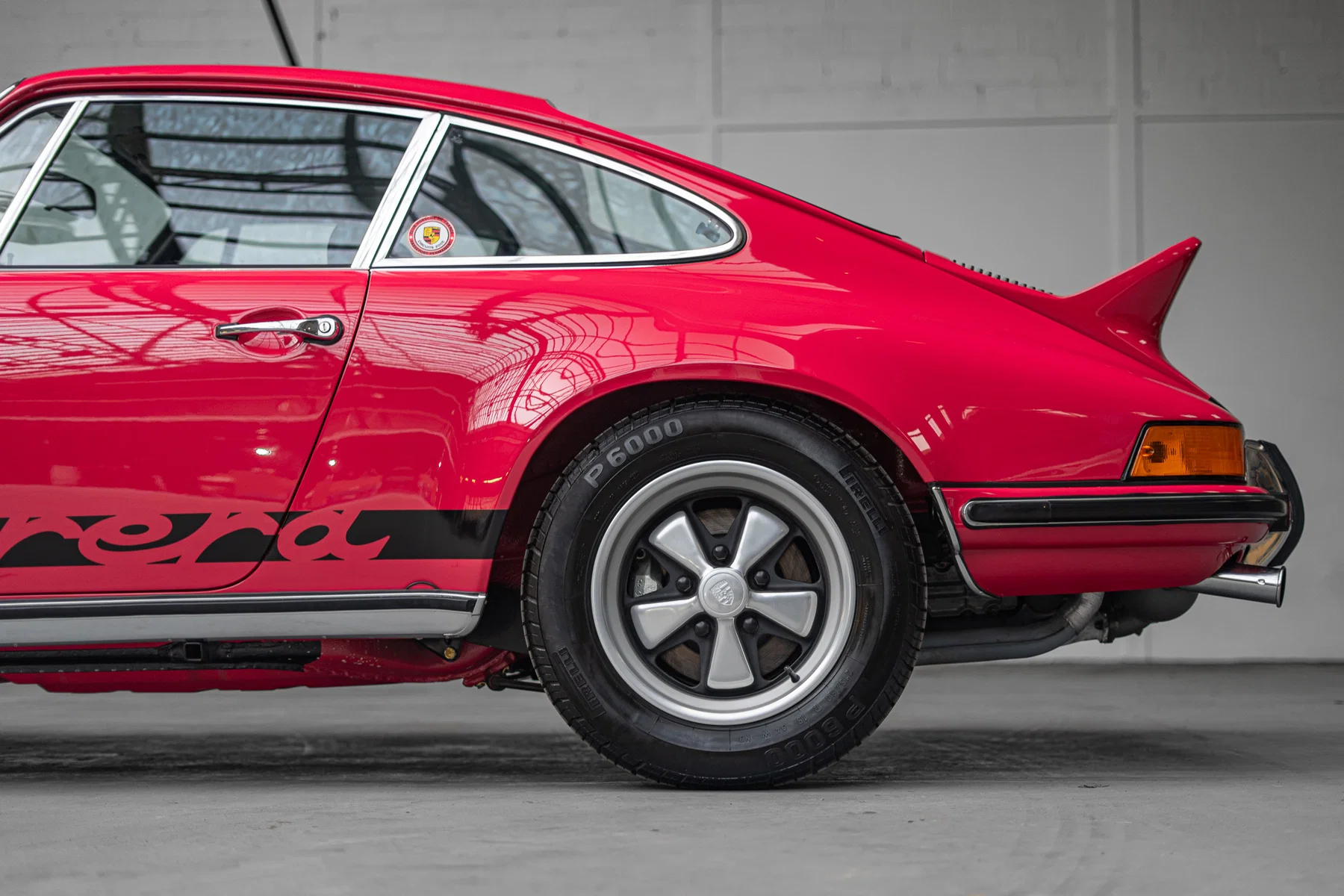 1973 Porsche 911 Carrera RS 2.7 Touring in Strawberry