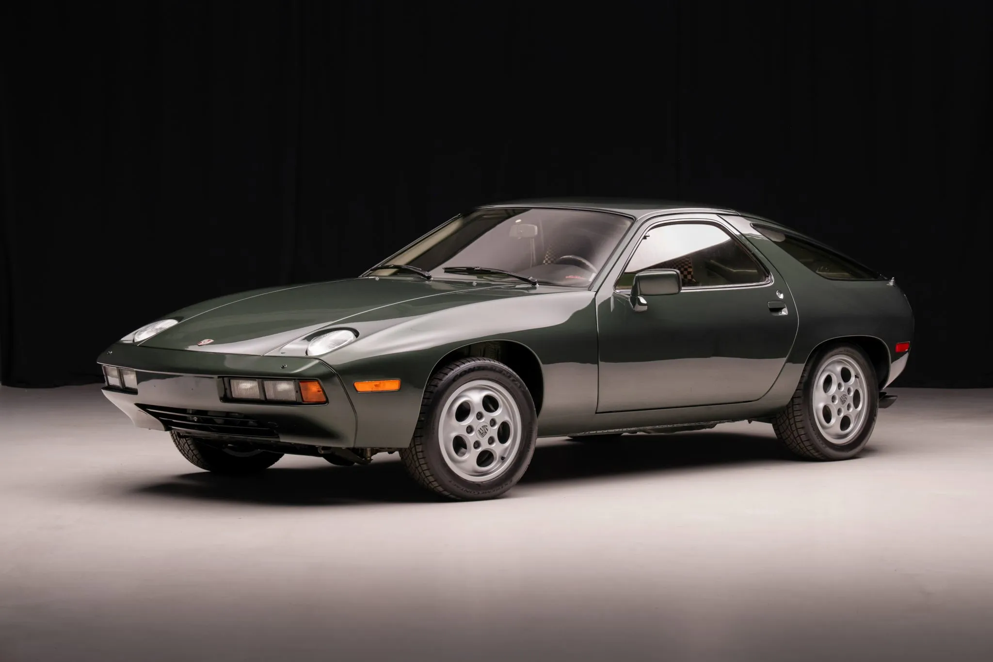 1978 Porsche 928 in Oak Green Metallic