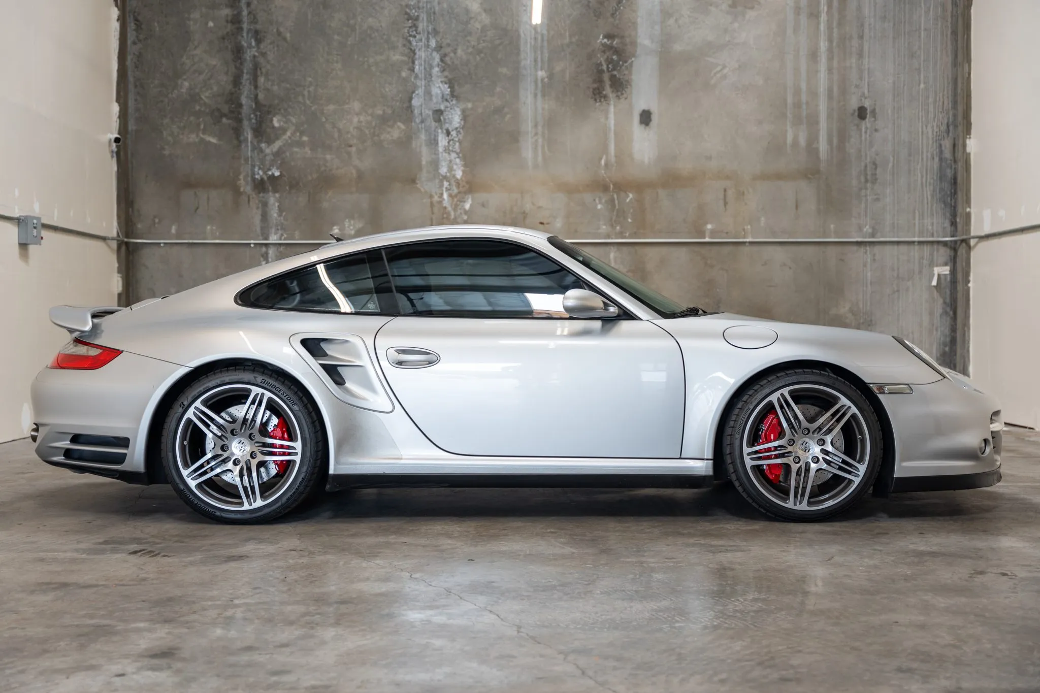 2007 Porsche 911 Turbo Coupe in Arctic Silver Metallic
