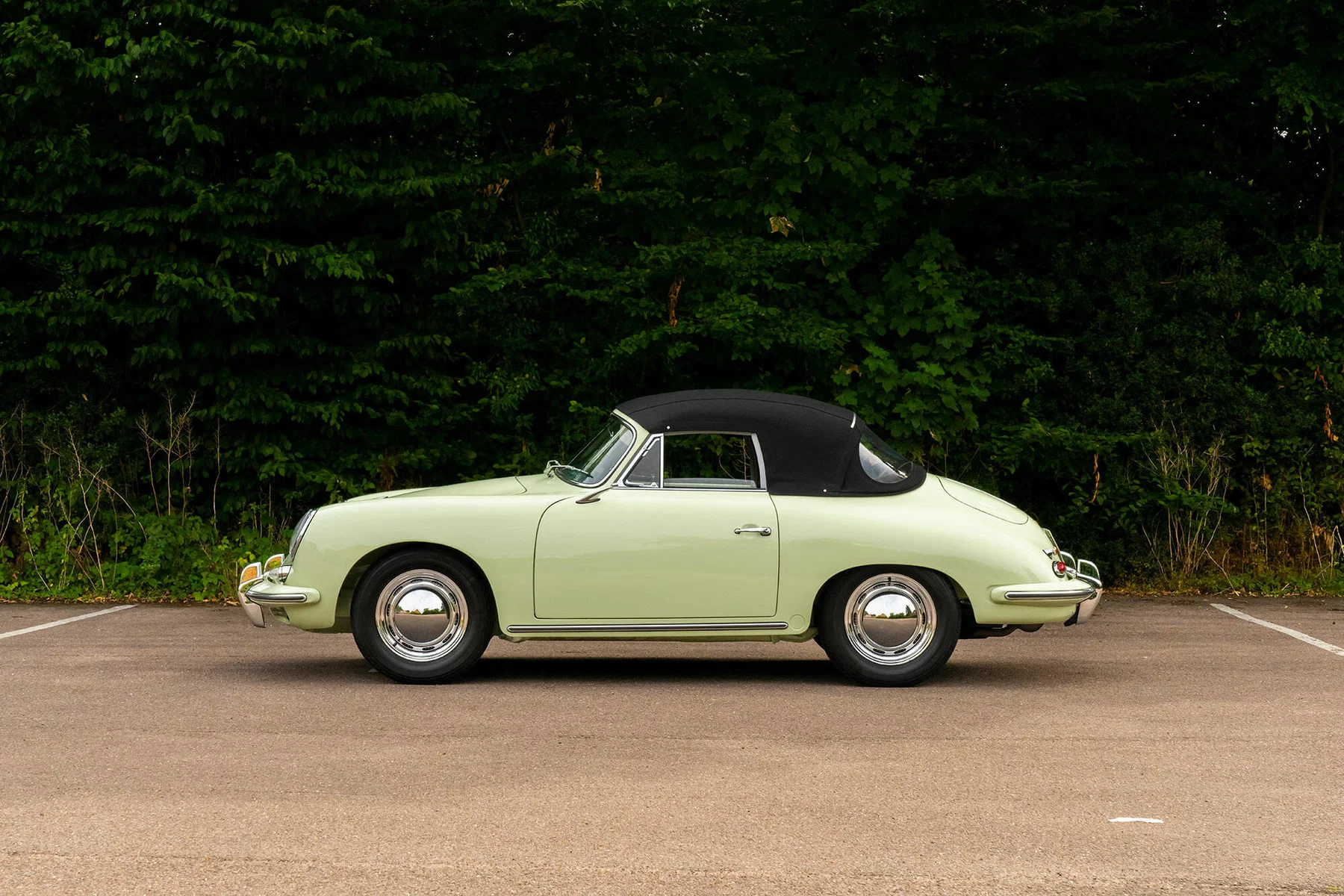 1957 Porsche 356 B 1600 in Glacier White