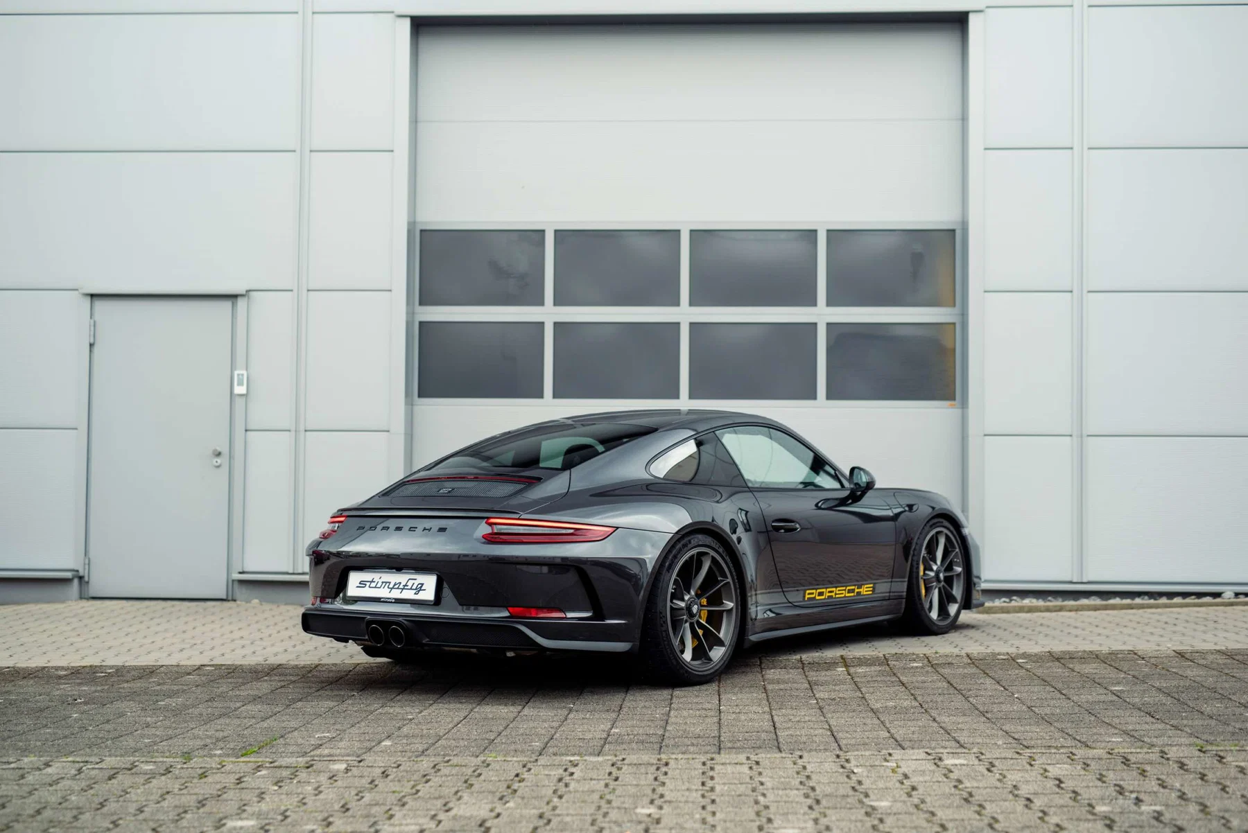 2018 Porsche 911 GT3 Touring in Grigio Granito Metallic