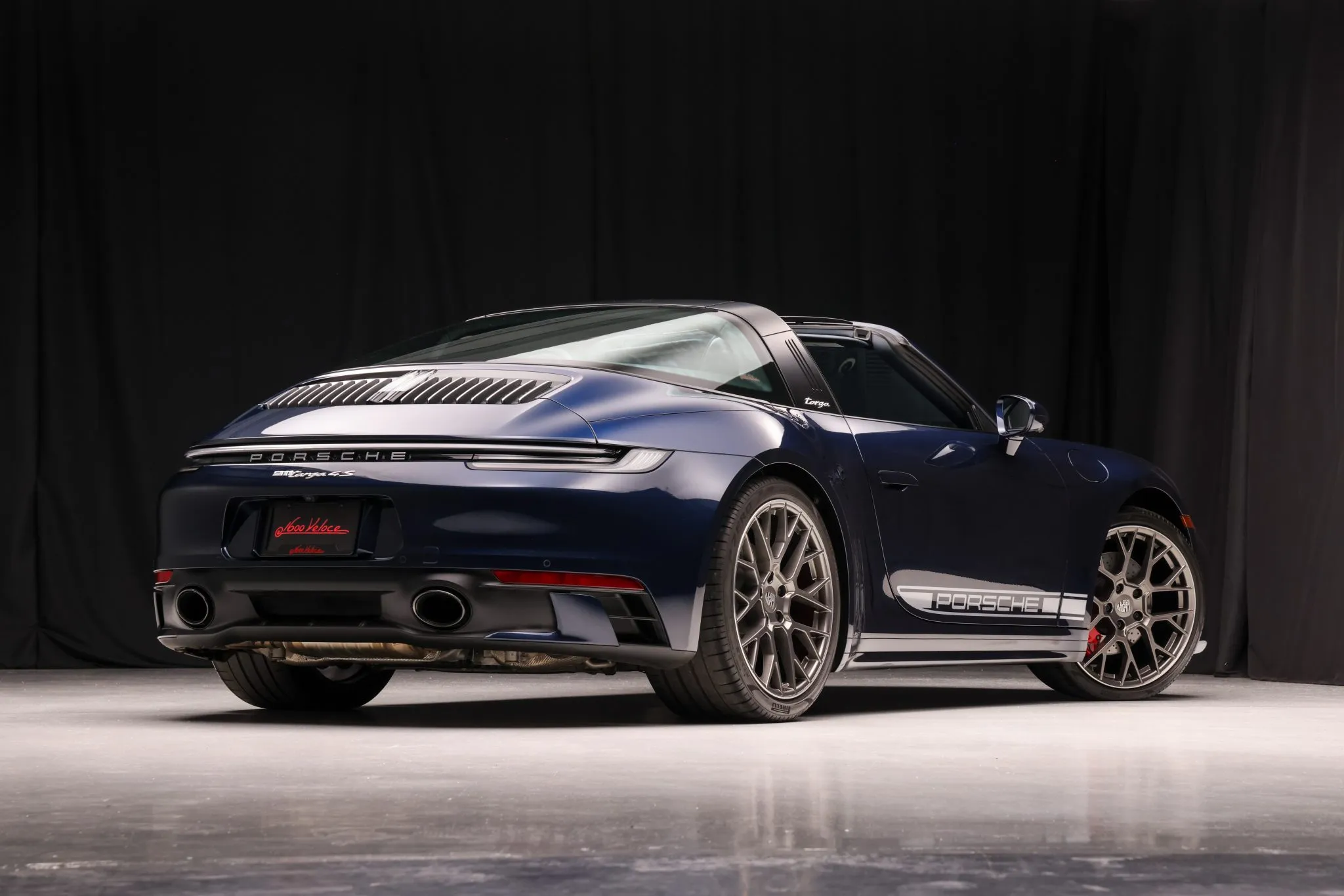 2022 Porsche 911 Targa 4S in Night Blue Metallic