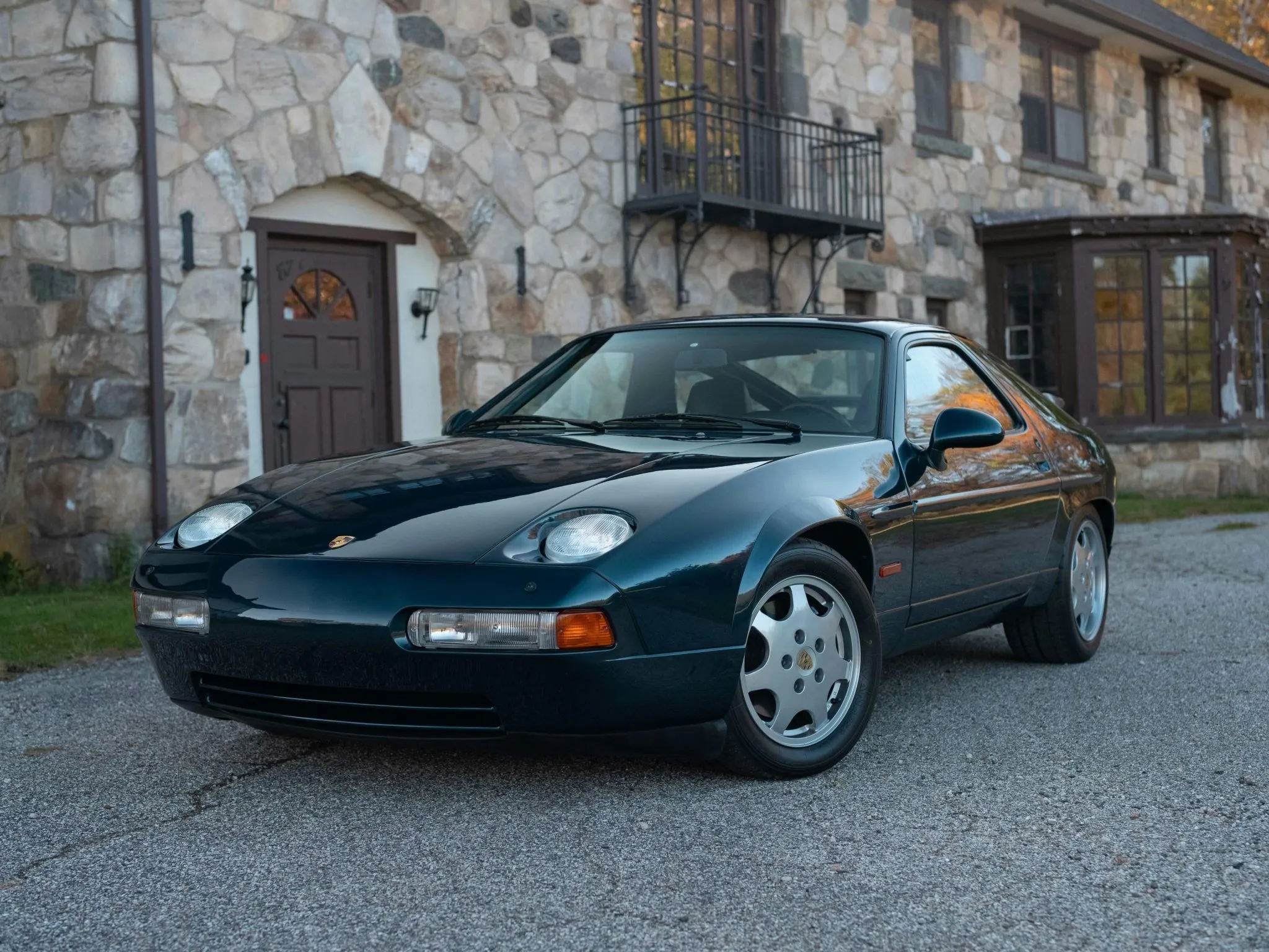 1991 Porsche 928 GT in Amazonas Green Metallic