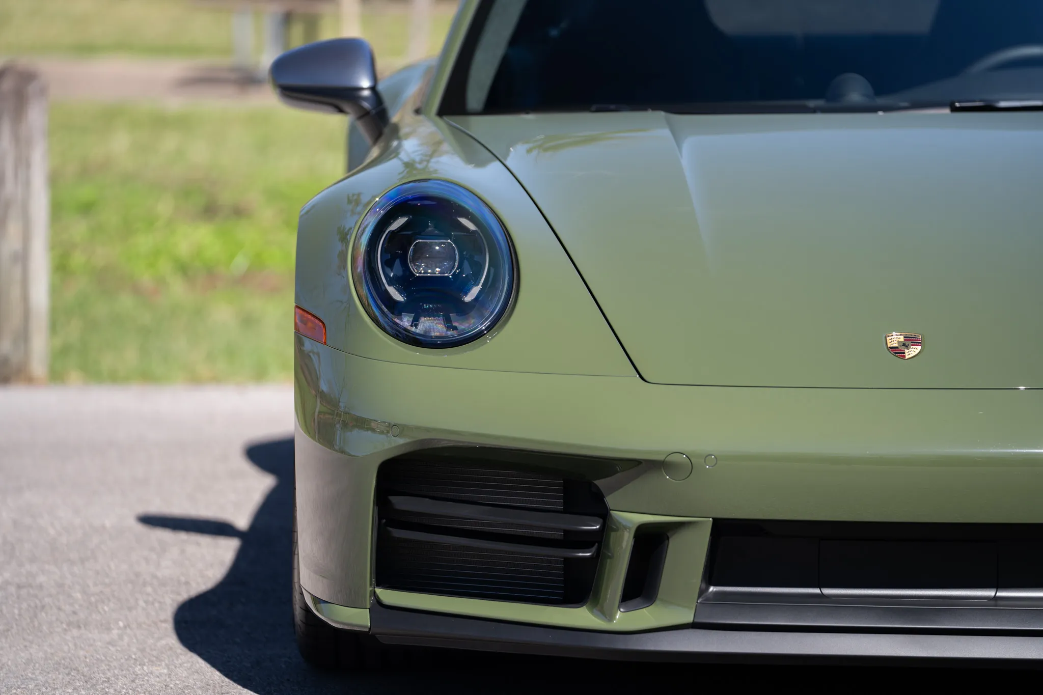 2026 Porsche 911 Carrera T Coupe 6-Speed in Nato Olive