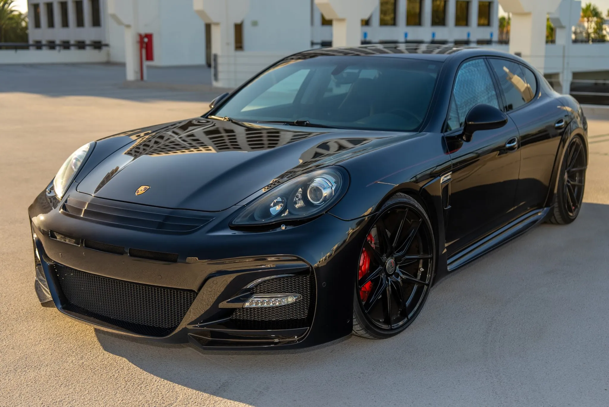 2010 Porsche Panamera 4S in Basalt Black Metallic