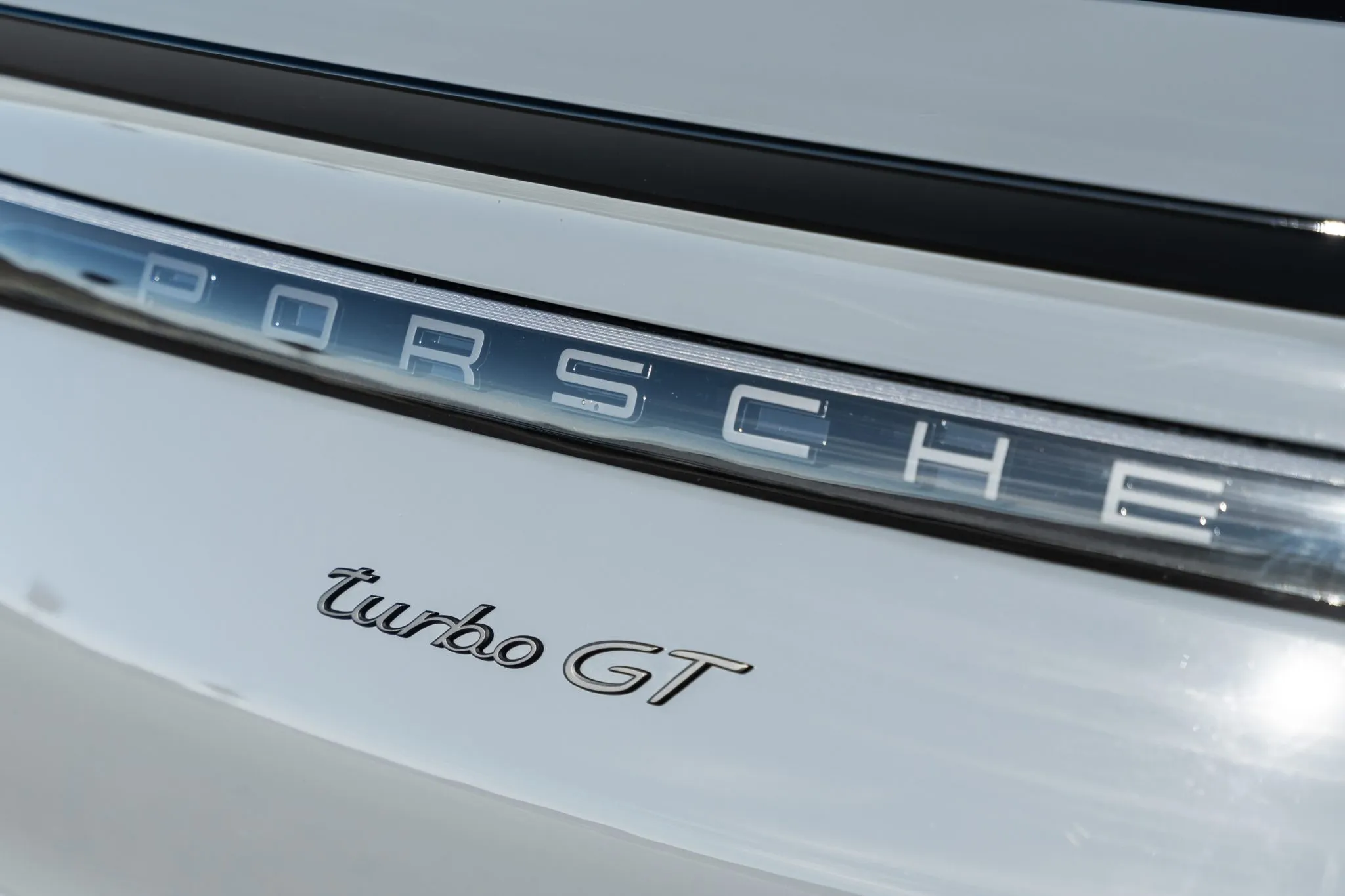 2023 Porsche Cayenne Turbo GT in Chalk