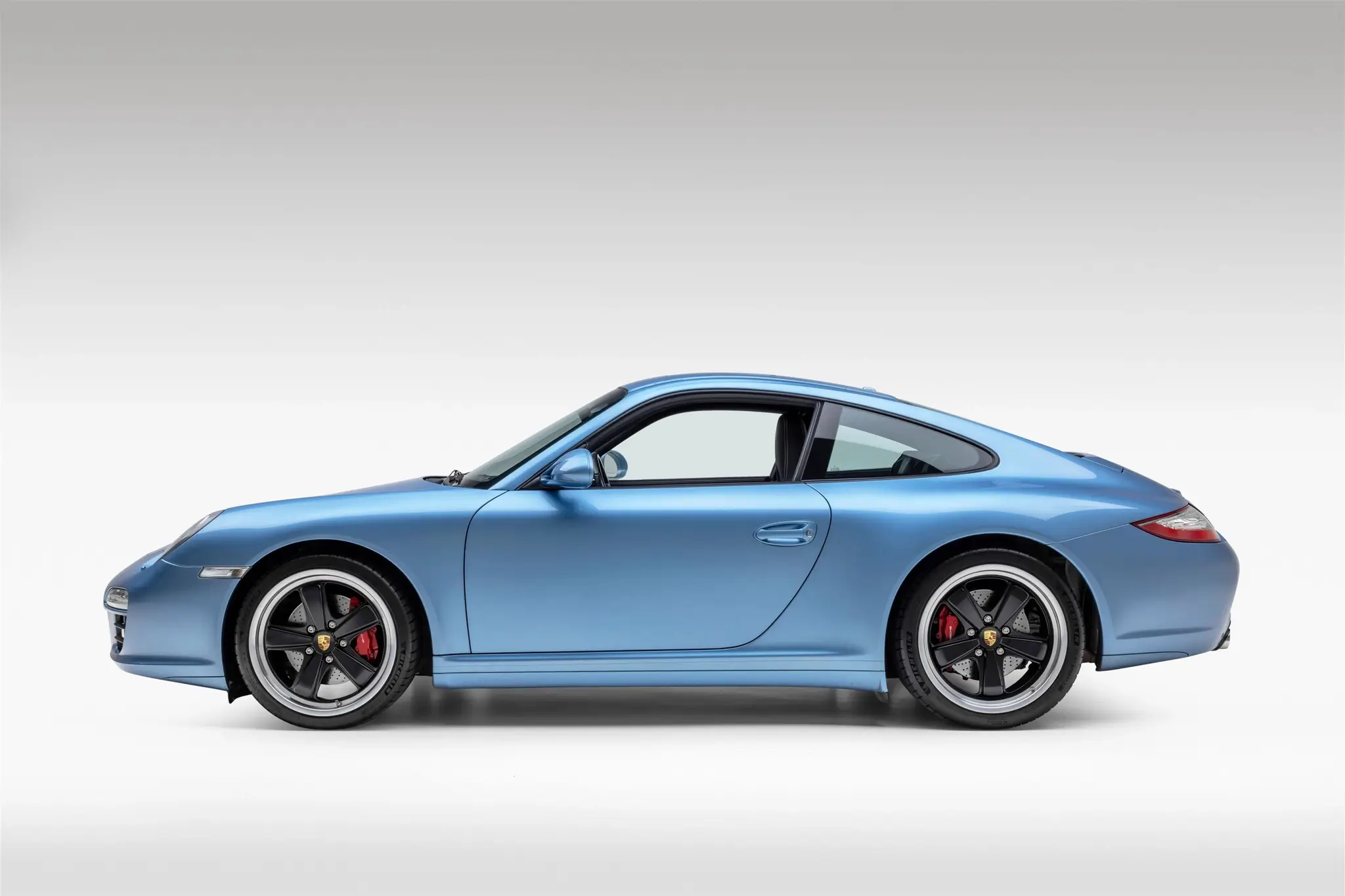 2010 Porsche 911 Carrera 4S Coupe in Iris Blue Metallic