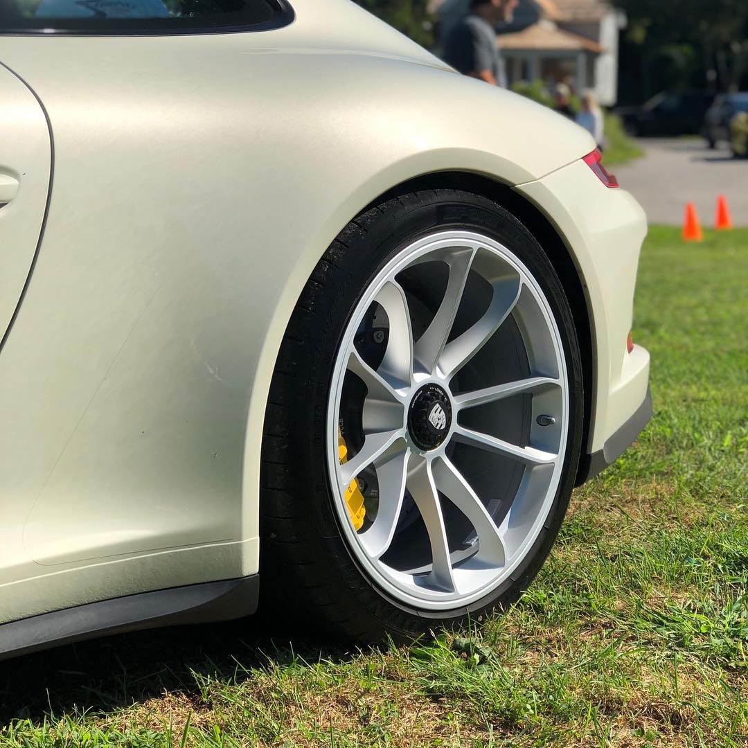 2018 Porsche 911 GT3 Touring in Geyser Grey