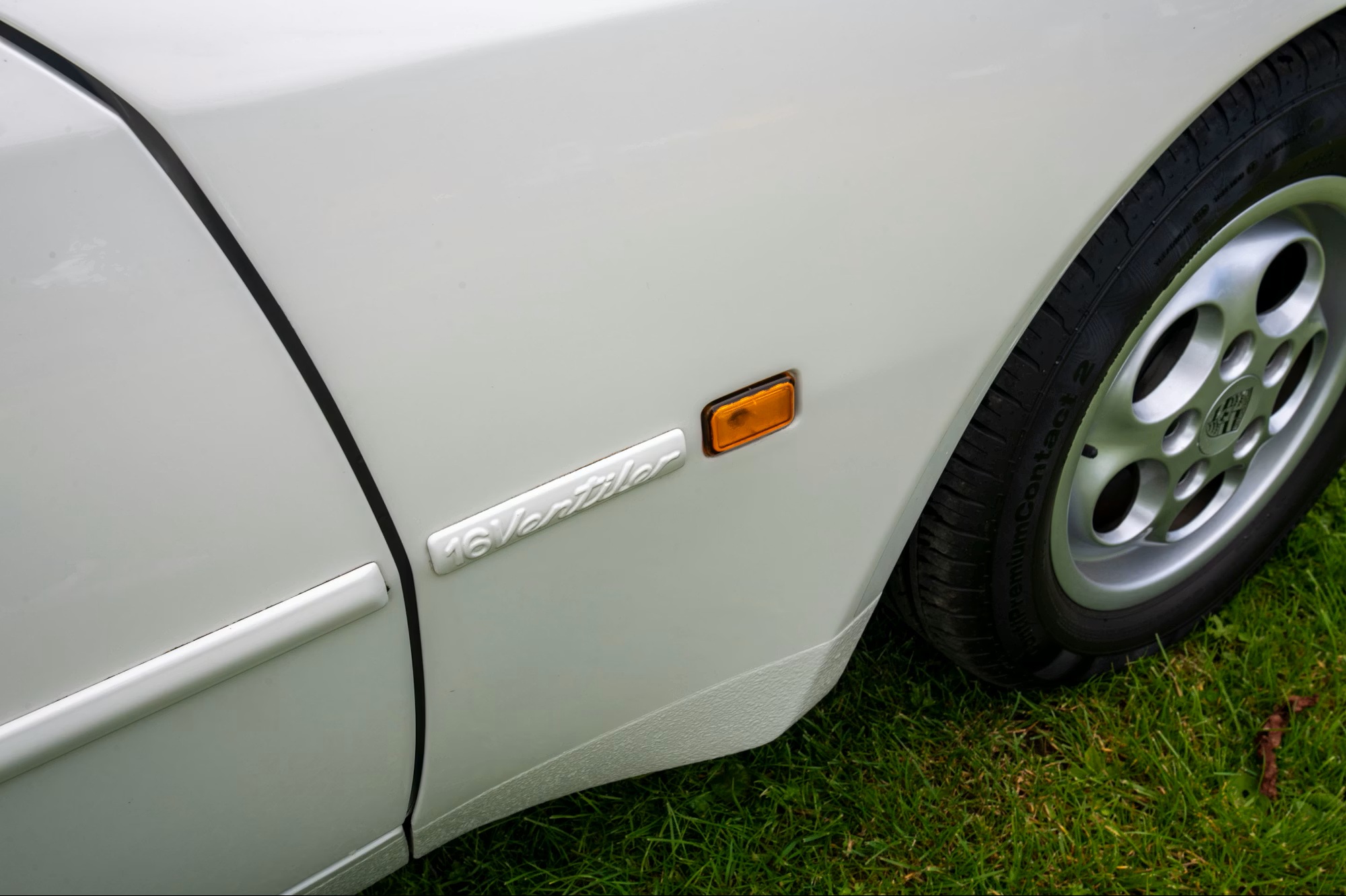 1988 Porsche 944 S in White