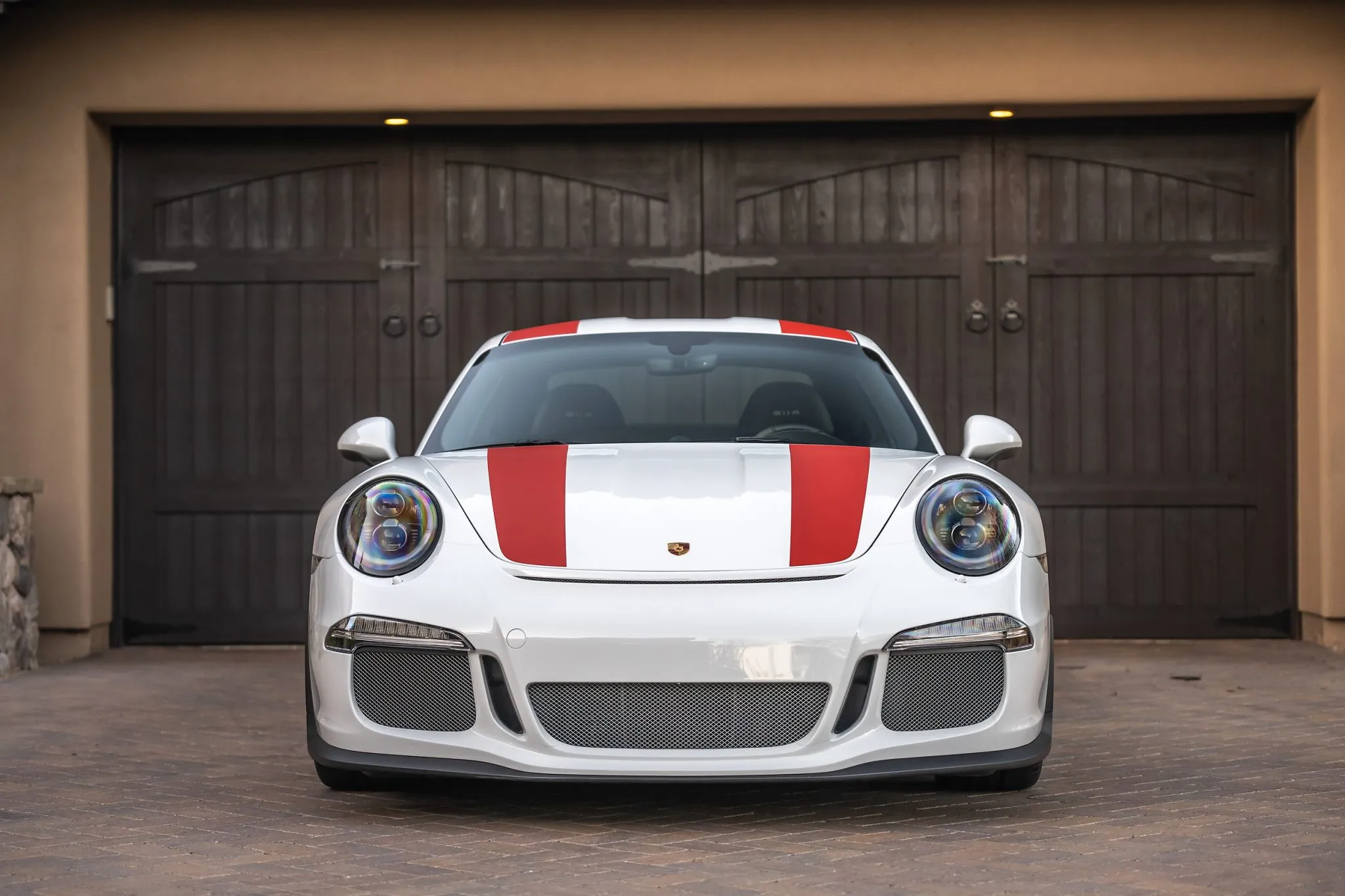 2016 Porsche 911 R in White