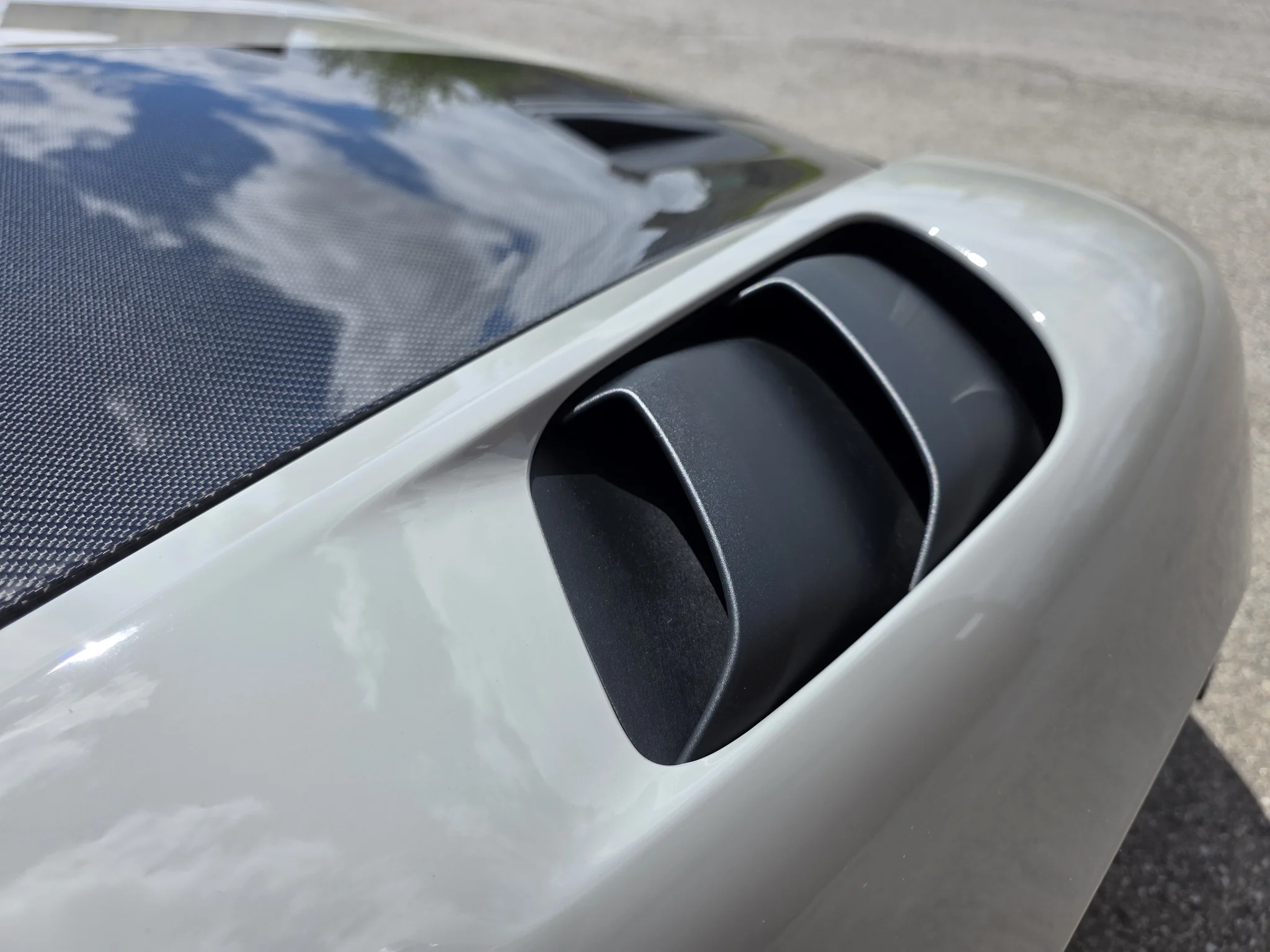 2024 Porsche 718 Cayman GT4 RS Weissach Package in Fashion Grey