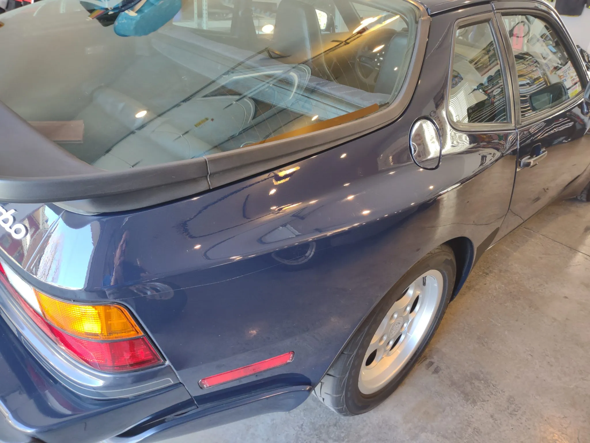 1986 Porsche 944 Turbo in Copenhagen Blue