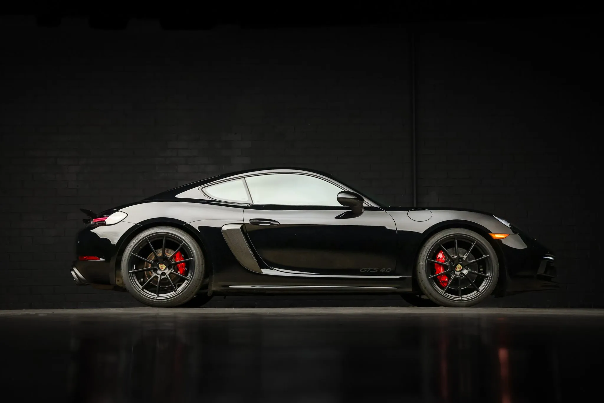 2021 Porsche 718 Cayman GTS 4.0 in Black
