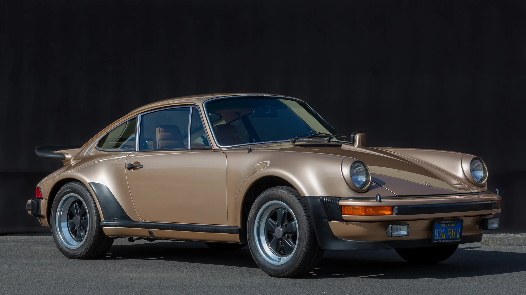 1977 Porsche 911 Turbo in Comet Diamond