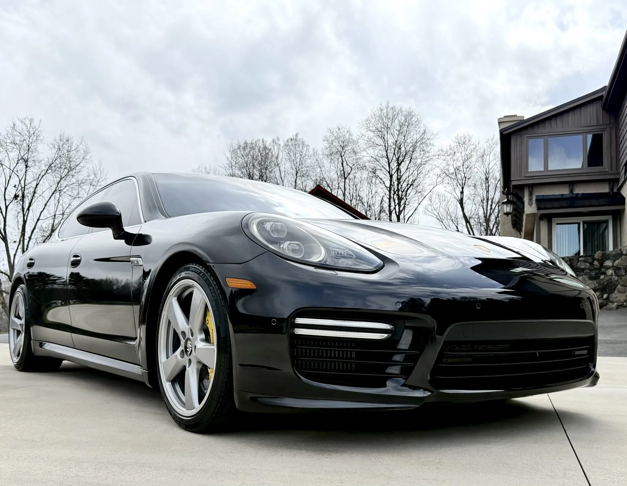 2014 Porsche Panamera Turbo S Executive in Basalt Black Metallic