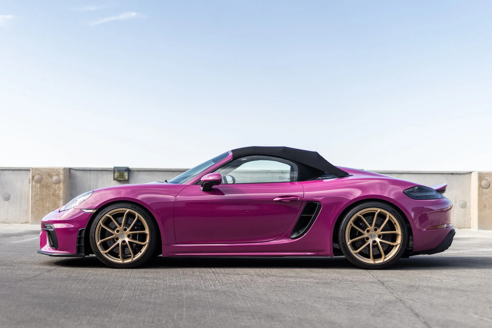 2022 Porsche 718 Spyder in Ruby Star