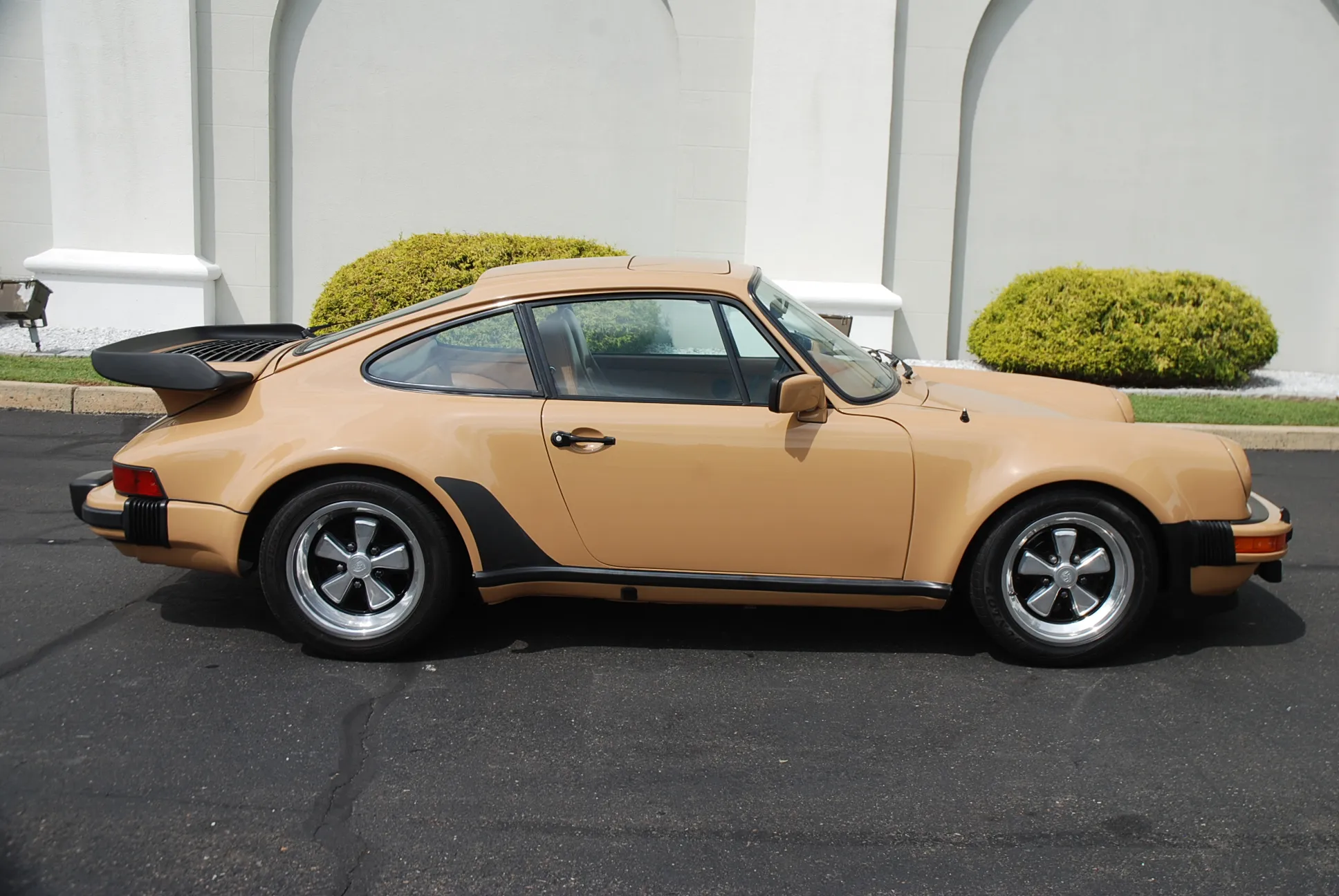 1978 Porsche 911 Turbo in Cashmere Beige