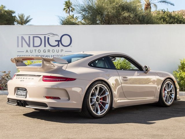 2015 Porsche 911 GT3 Coupe in Pearl Grey