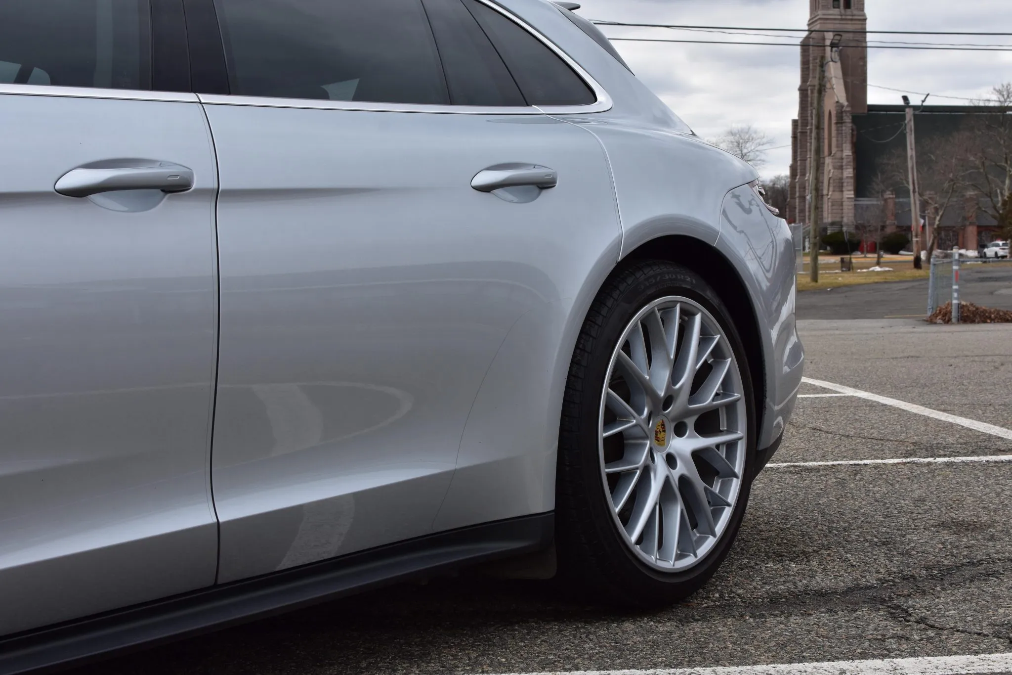 2018 Porsche Panamera 4S Sport Turismo in Rhodium Silver Metallic