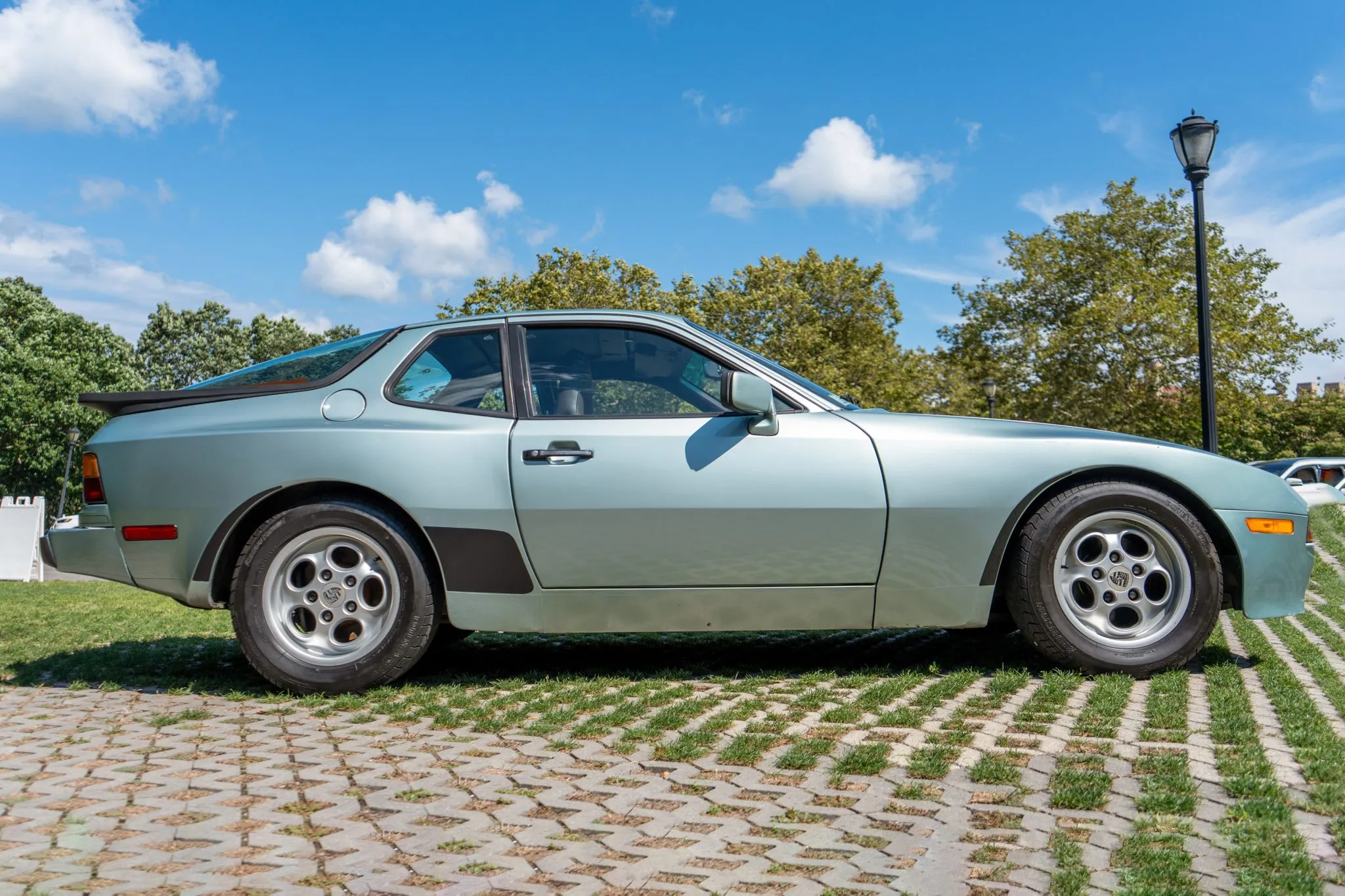 1985 Porsche 944 in Crystal Green Metallic