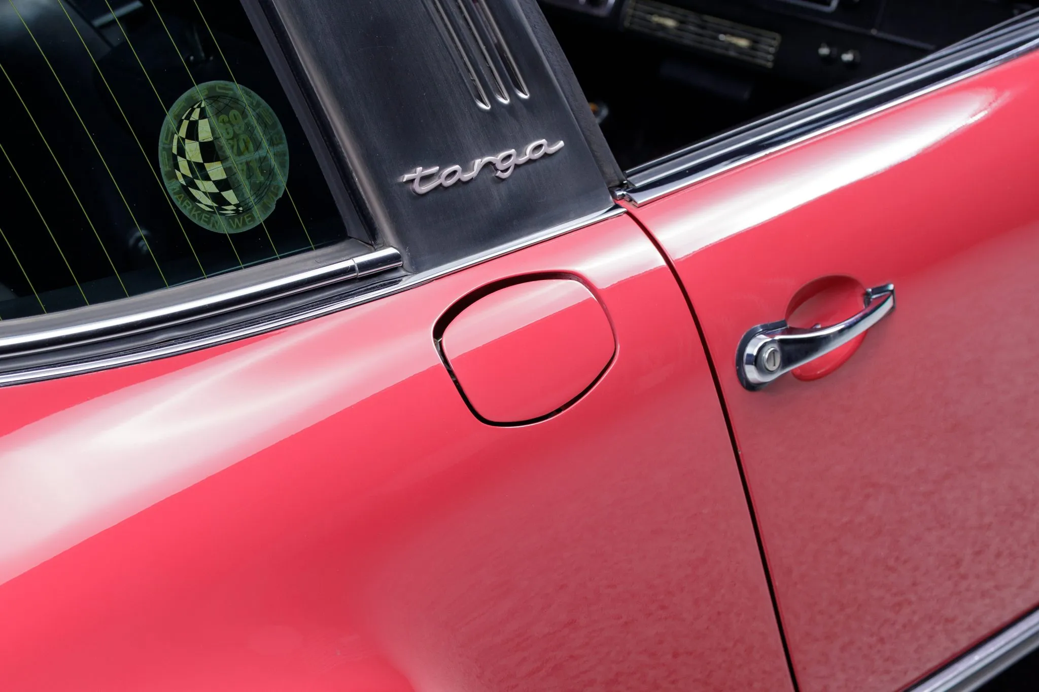 1972 Porsche 911T Targa in Strawberry